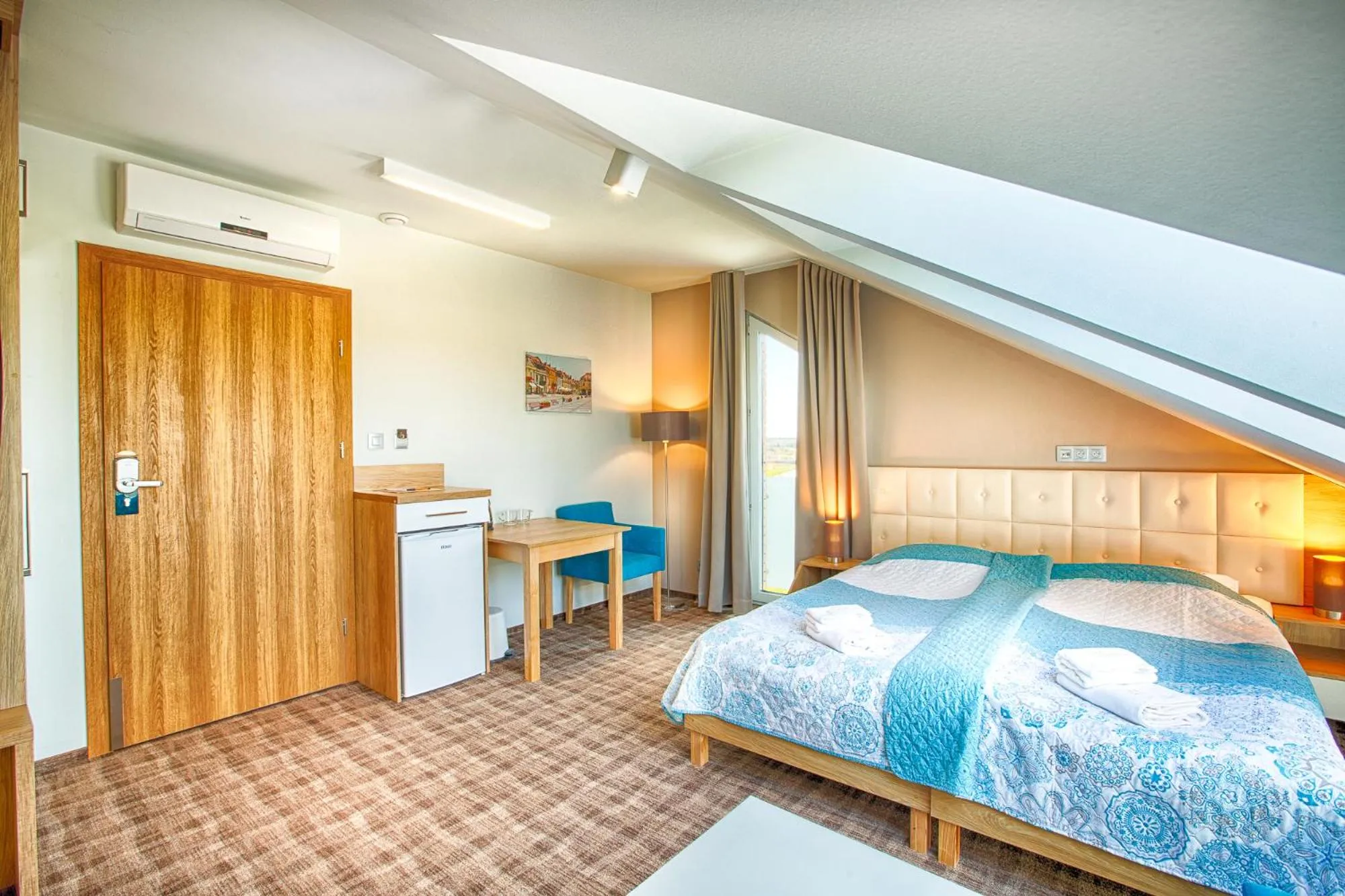 Property building, Bed in SOLAVO HOME&TRAVEL