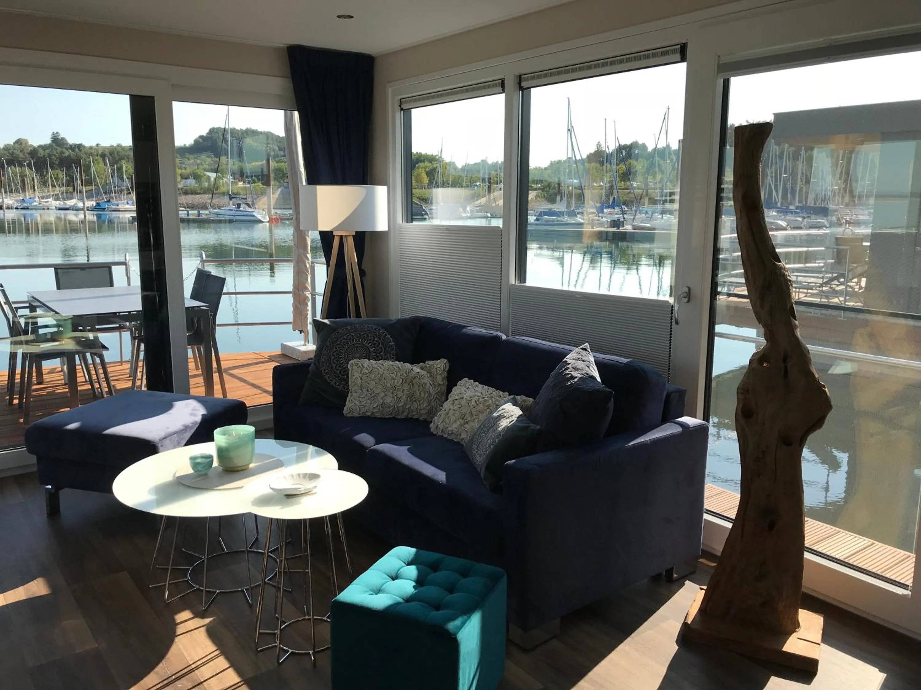 Photo of the whole room in Floating Village Brombachsee