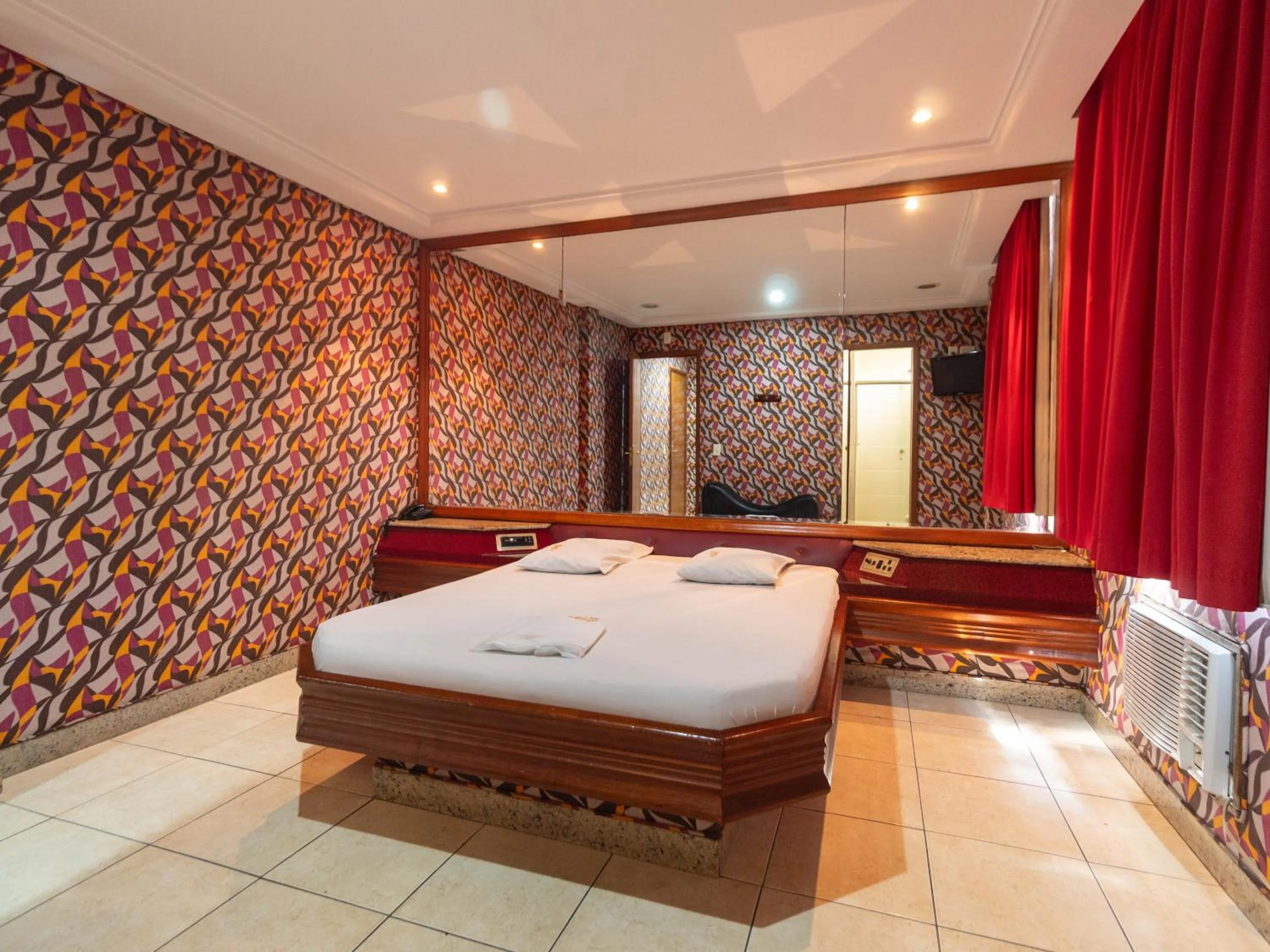 Photo of the whole room, Bed in Hotel Malaga (Adult Only)