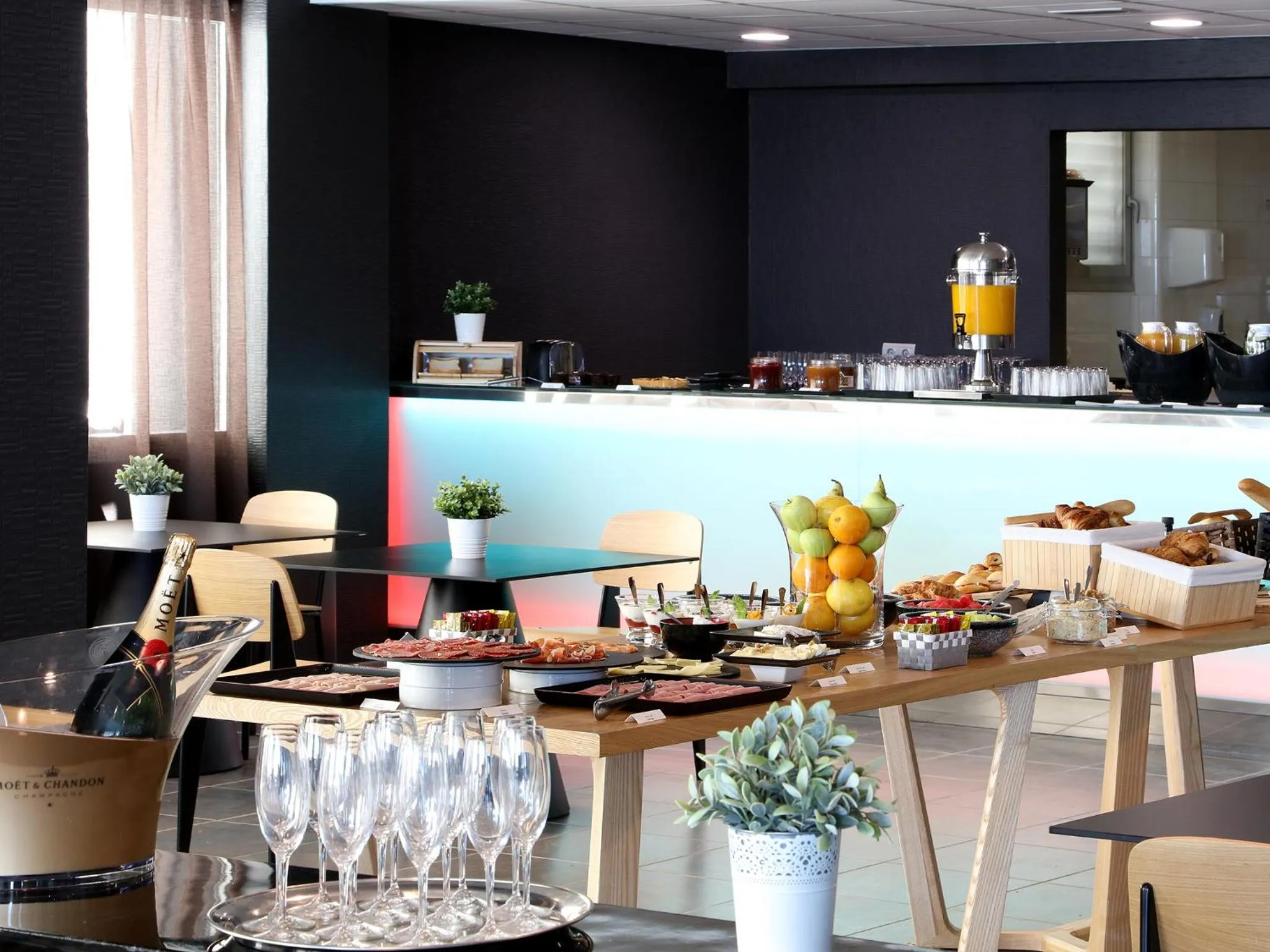 Restaurant/places to eat in Axel Beach Ibiza - Adults Only