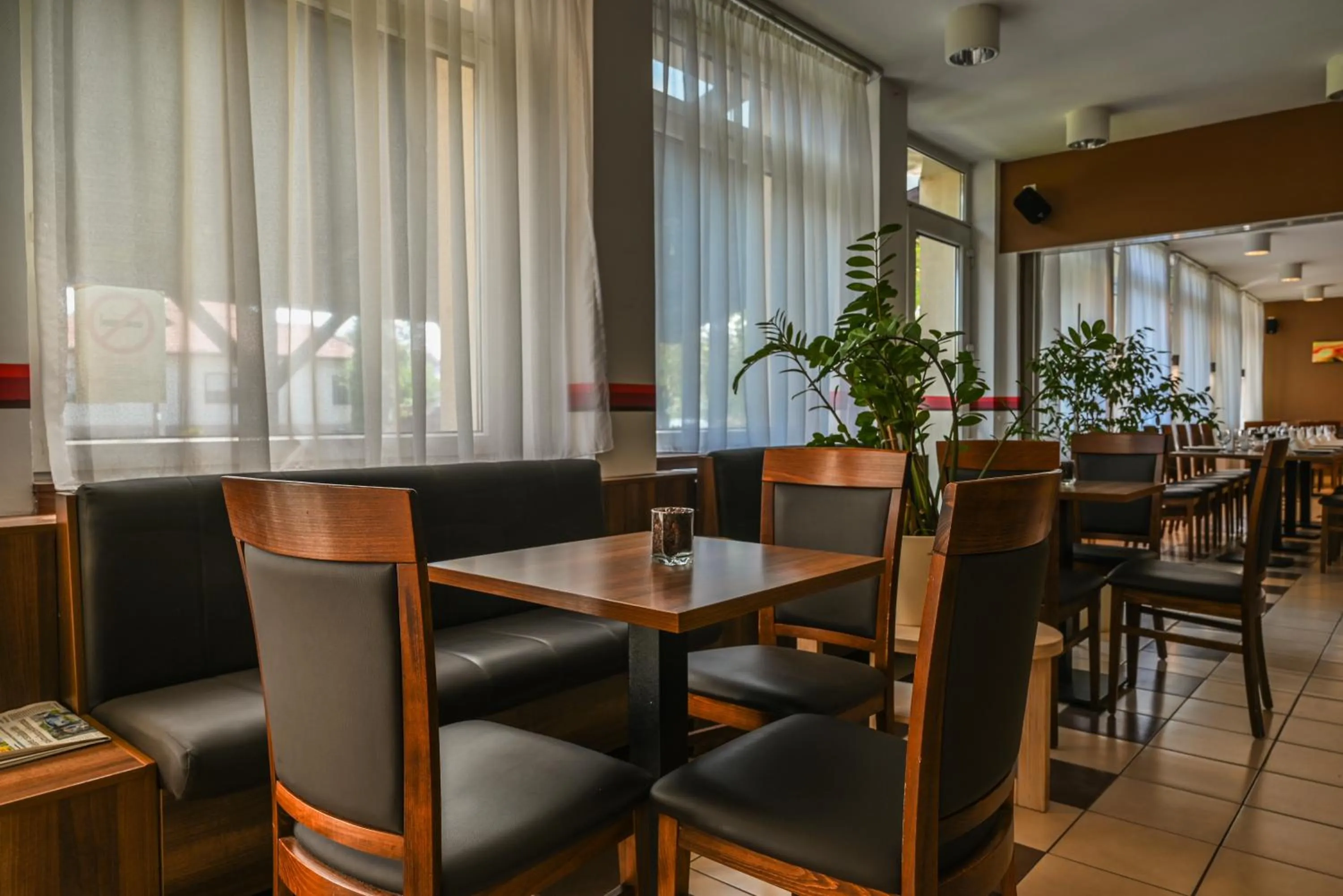 Lounge or bar in Hotel Opal Superior - Adults Only