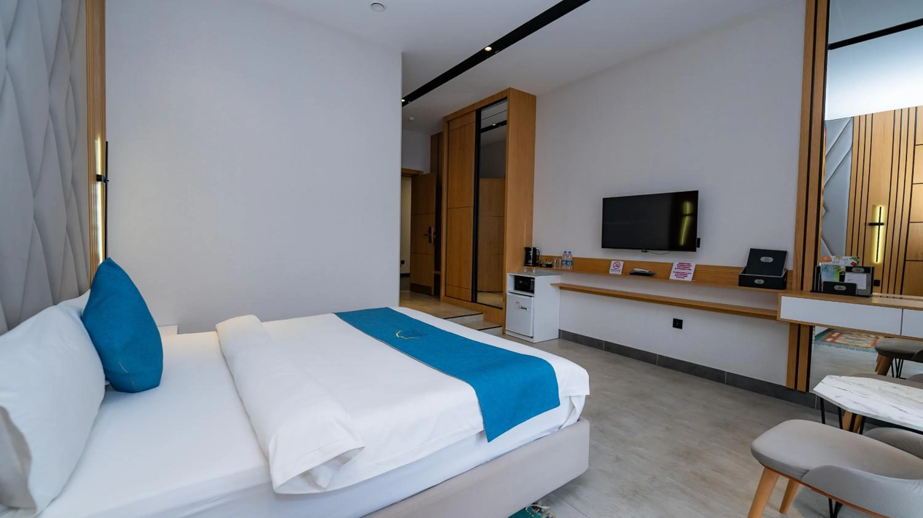 Bed in Parliament Palace Hotel