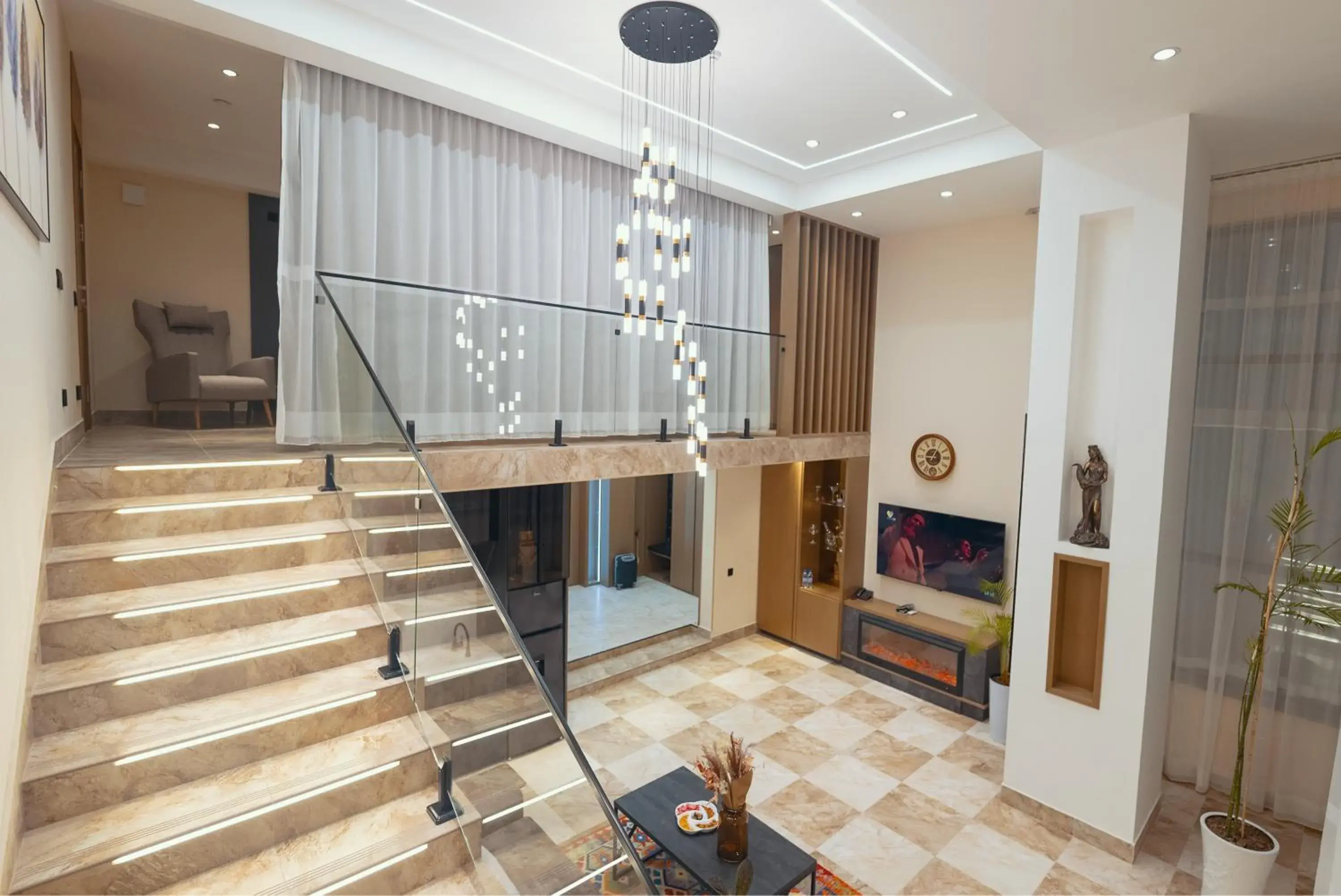 Deluxe Apartment in Parliament Palace Hotel Deluxe Apartment in Parliament Palace Hotel