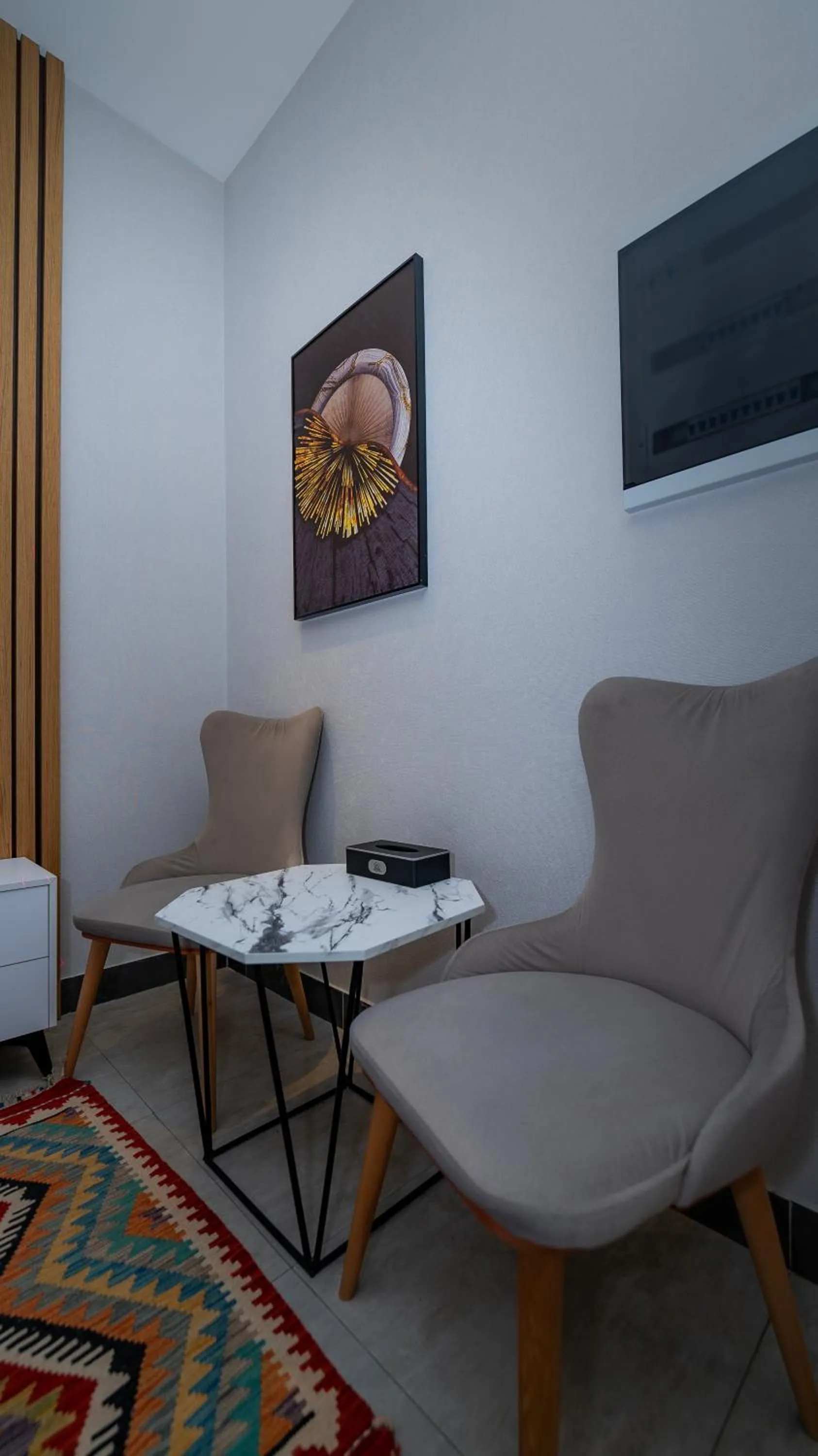 Parliament Palace Hotel