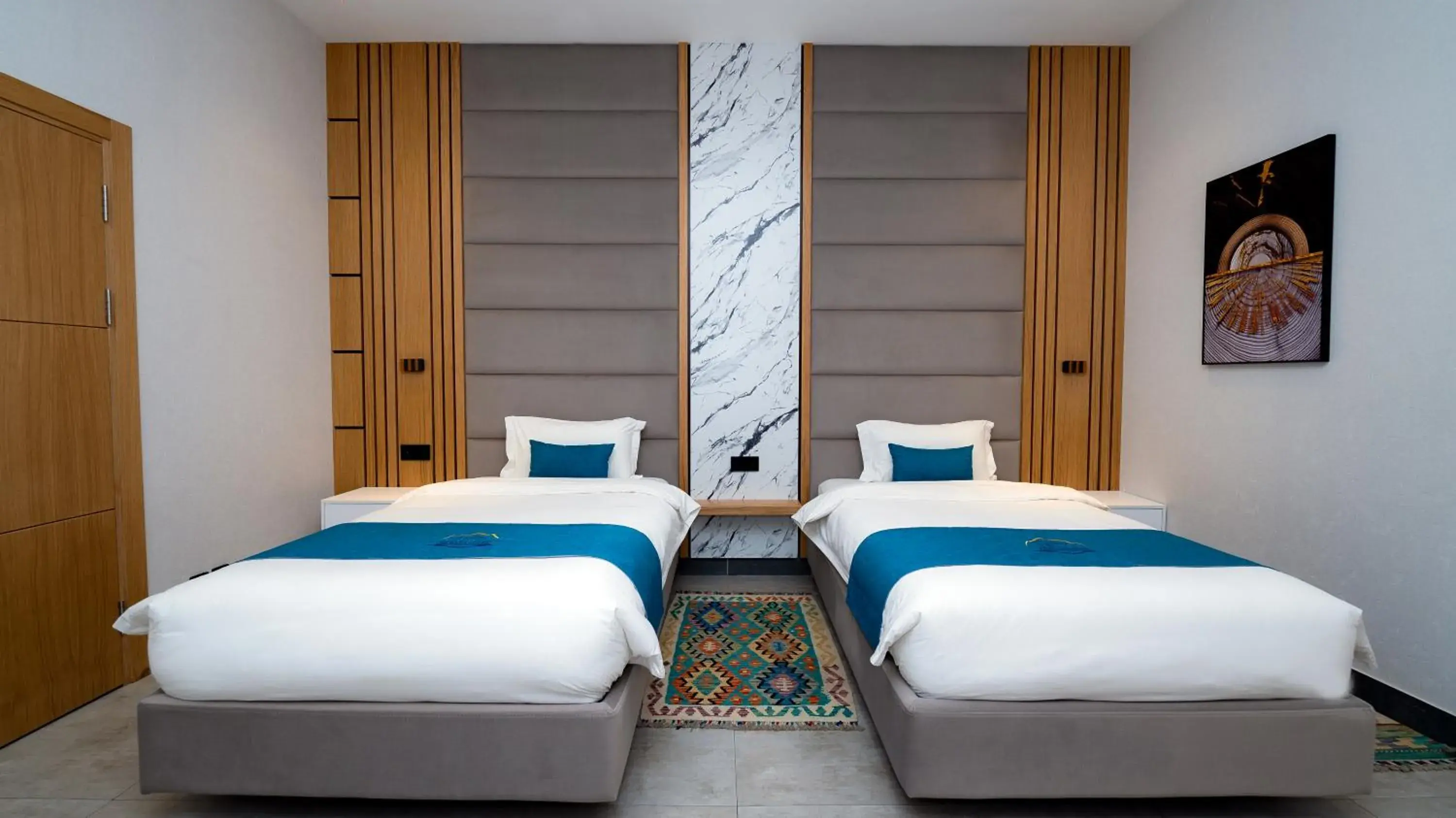 Twin Room with City View in Parliament Palace Hotel Twin Room with City View in Parliament Palace Hotel