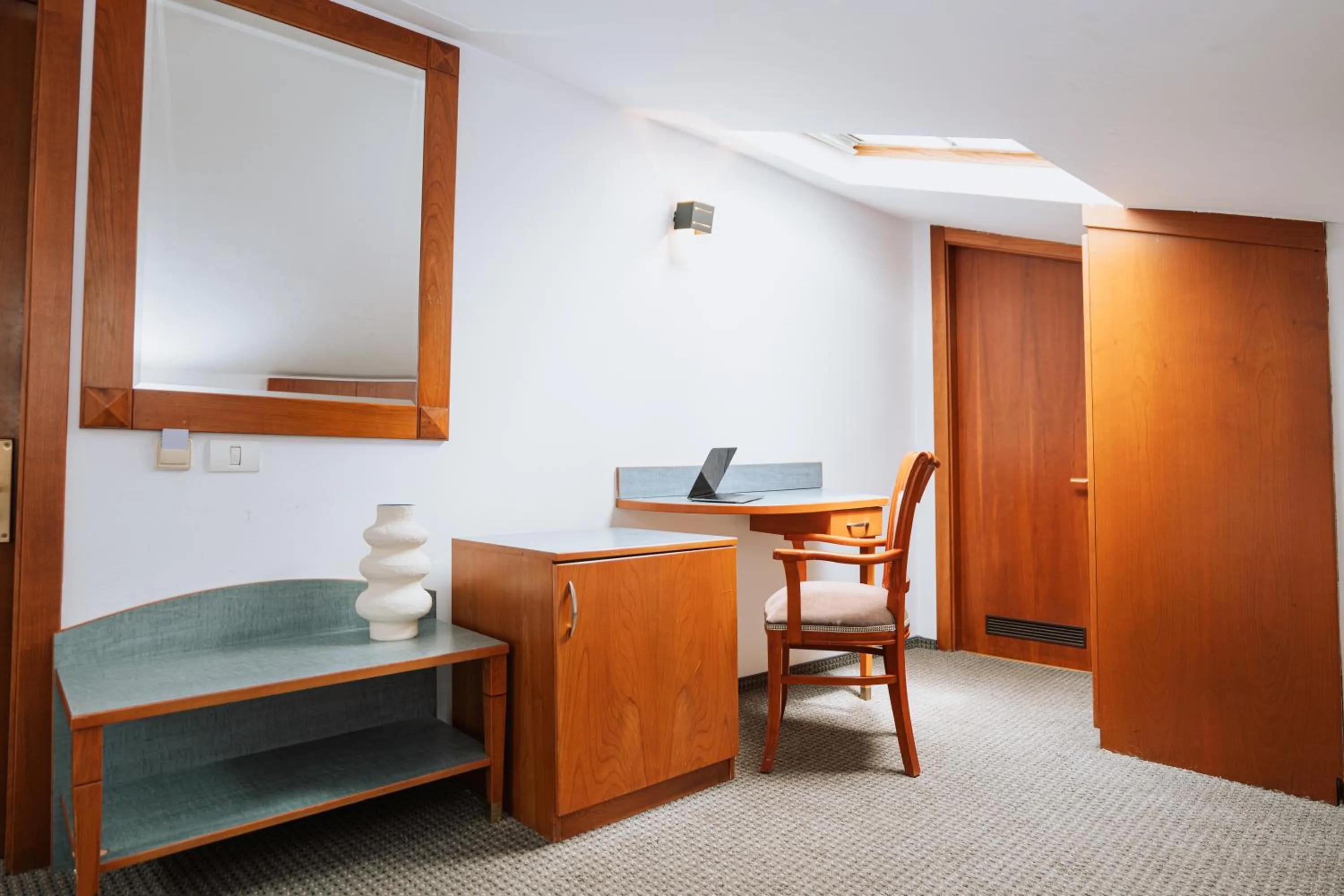 Bedroom in Hotel Duke Romana City Center