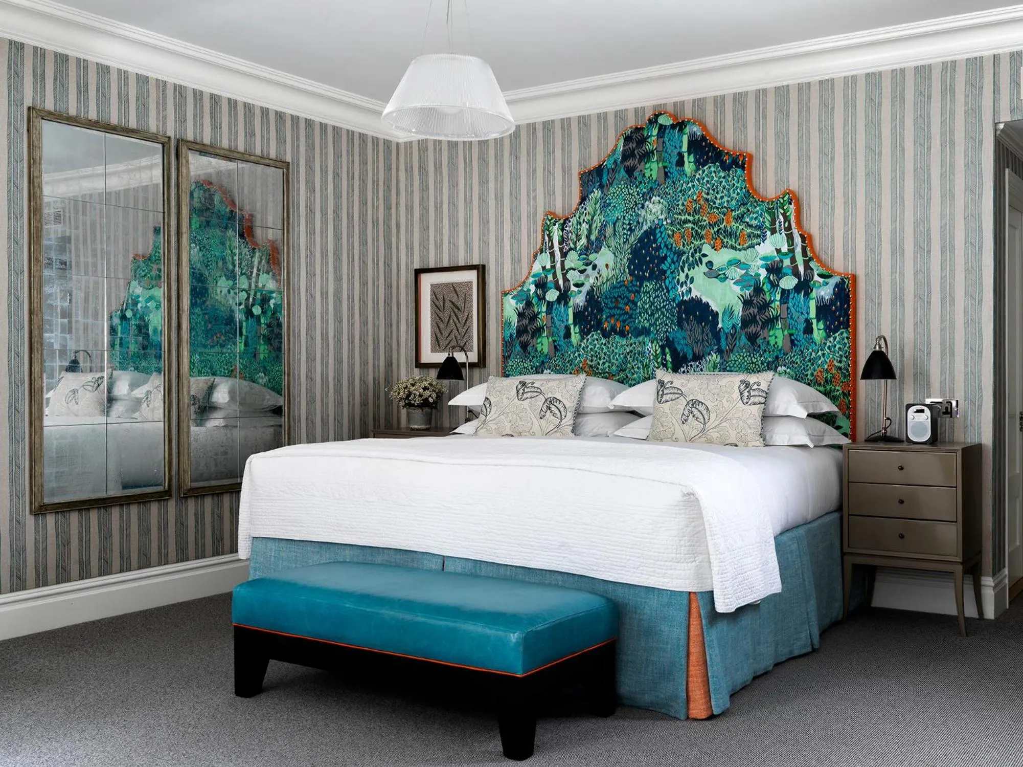 Bedroom, Bed in The Soho Hotel, Firmdale Hotels