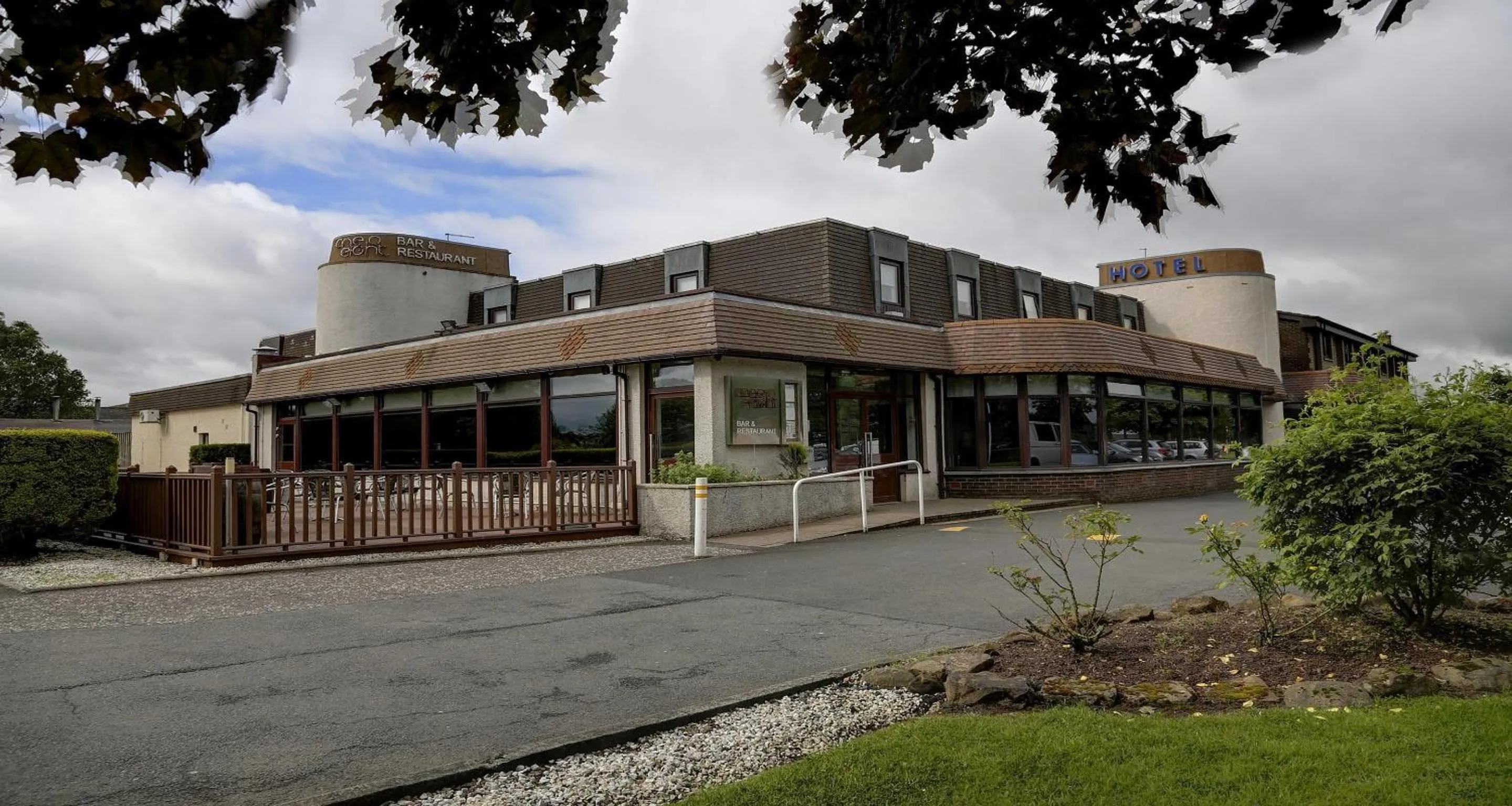 Property building in Best Western The Hilcroft Hotel West Lothian