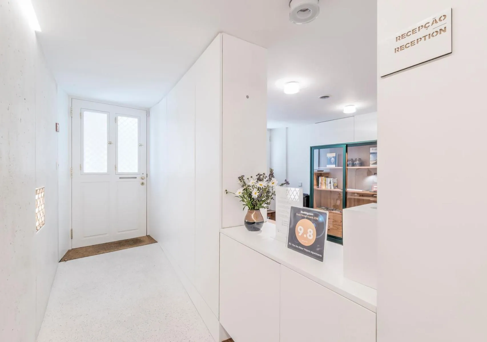 Lobby or reception in Oporto Street das Aldas - River View