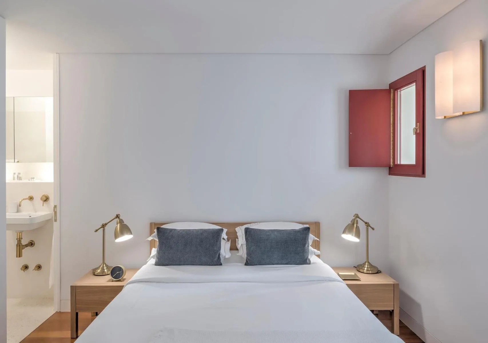 Bedroom in Oporto Street das Aldas - River View