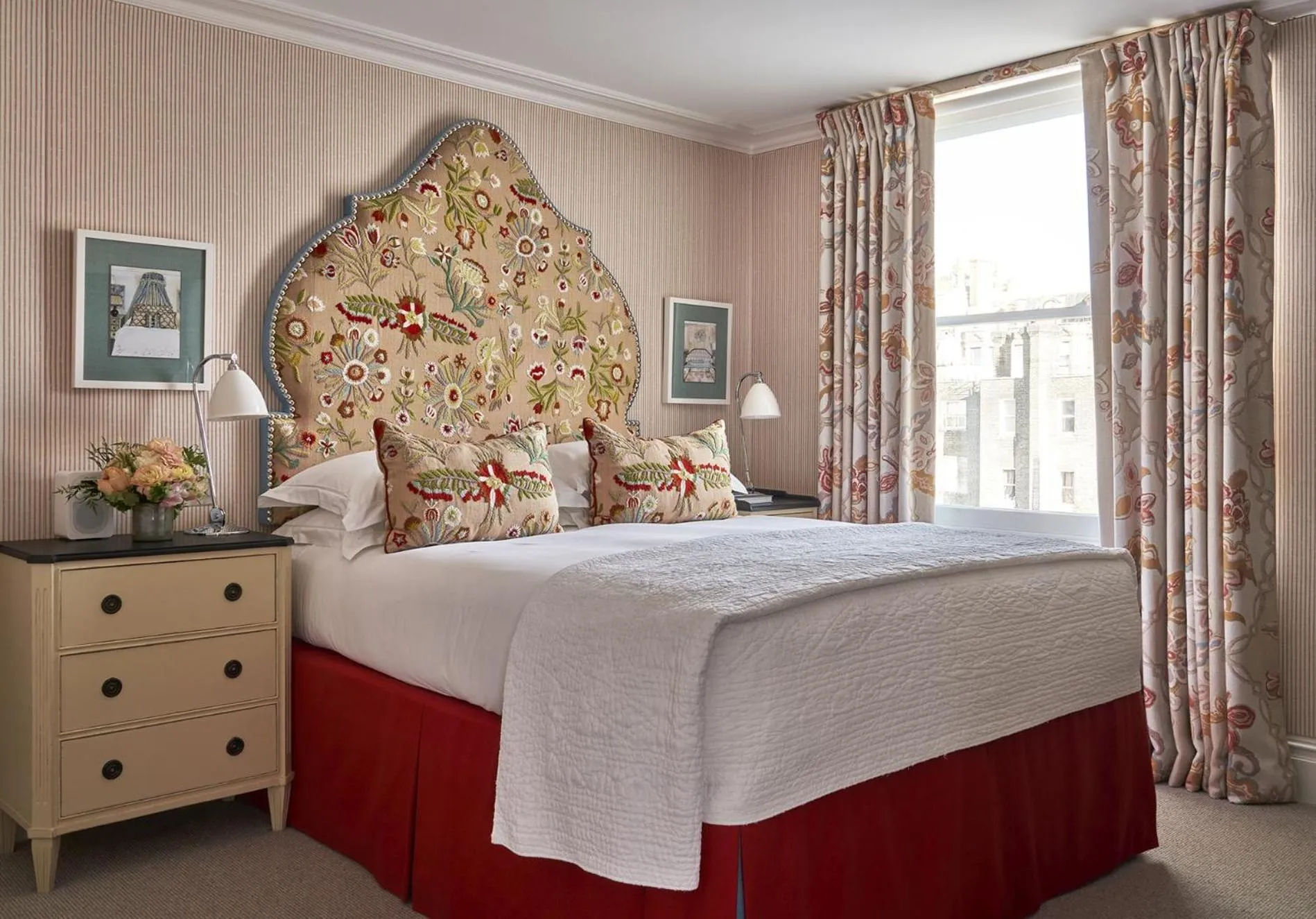 Bed in Knightsbridge Hotel, Firmdale Hotels