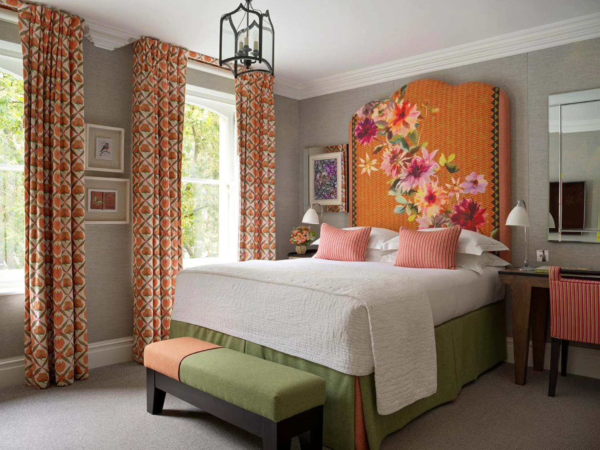 Bedroom, Bed in Knightsbridge Hotel, Firmdale Hotels