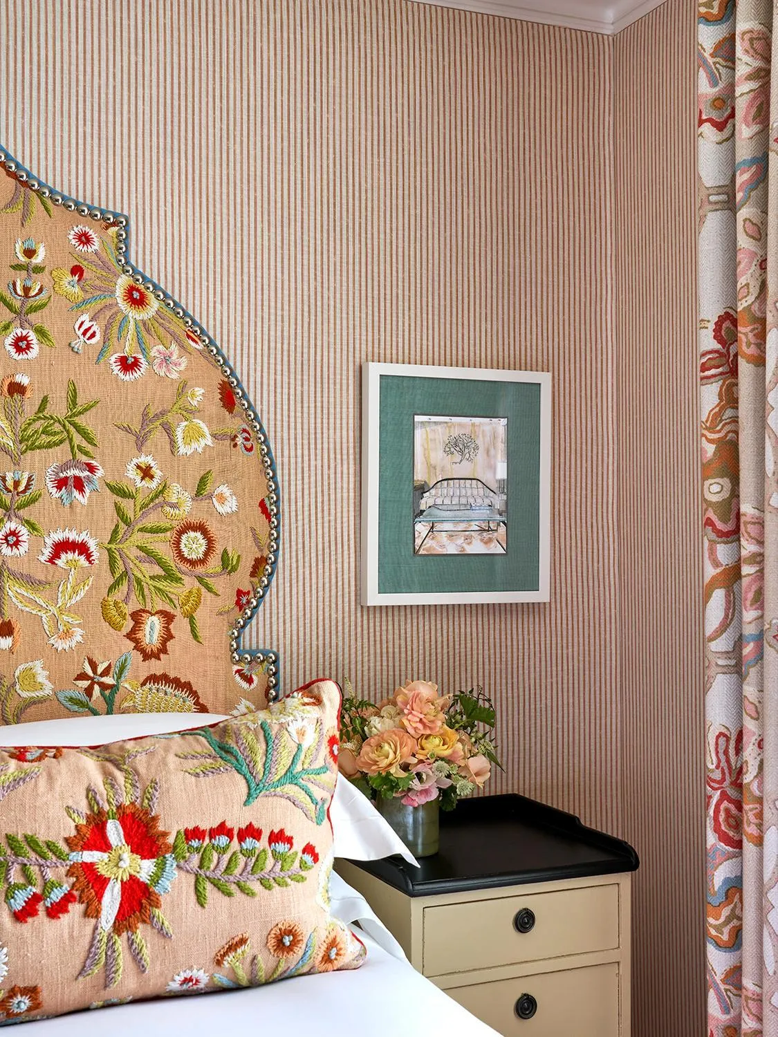 Bed in Knightsbridge Hotel, Firmdale Hotels