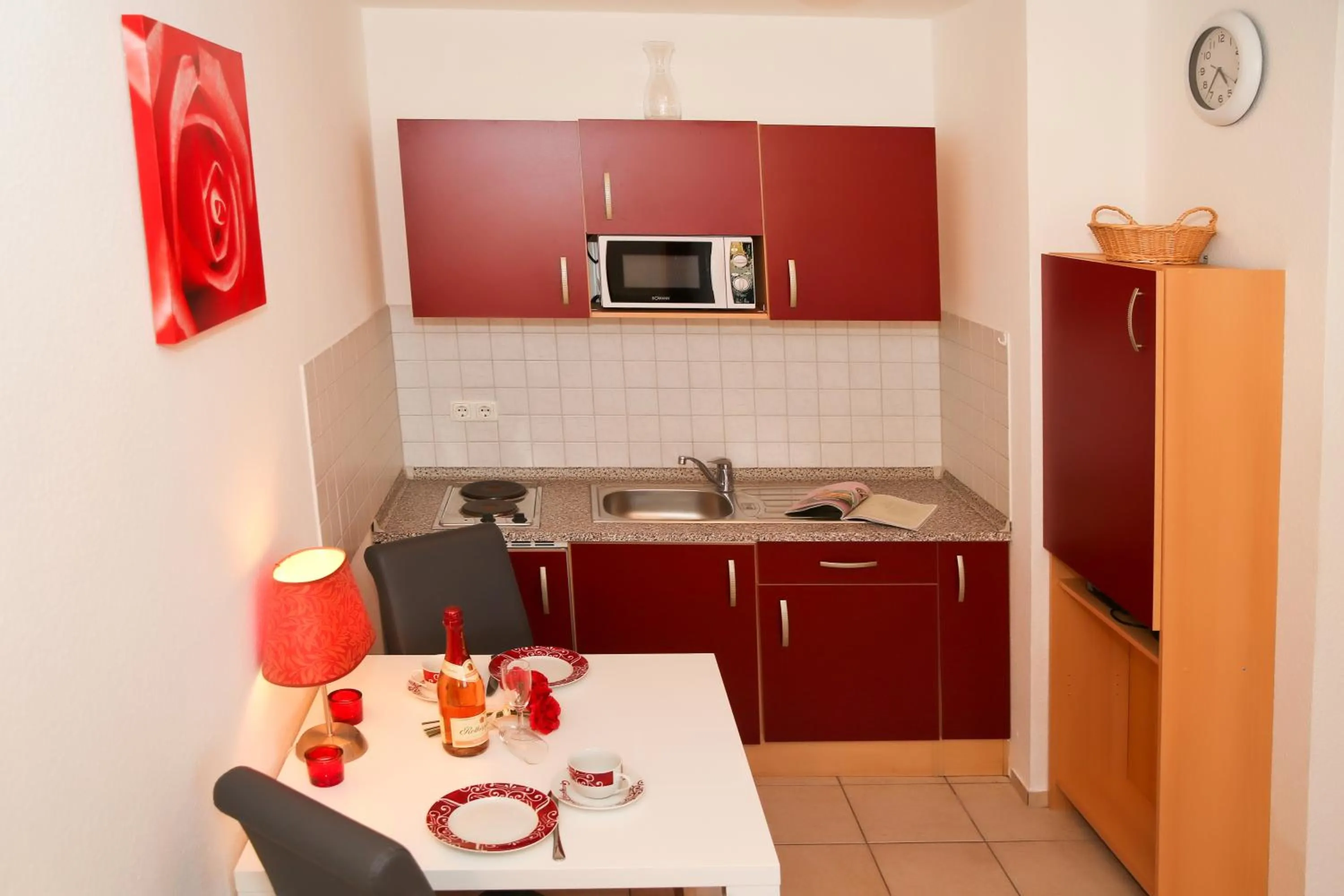 Kitchen or kitchenette in Strandschlösschen Appartement 19