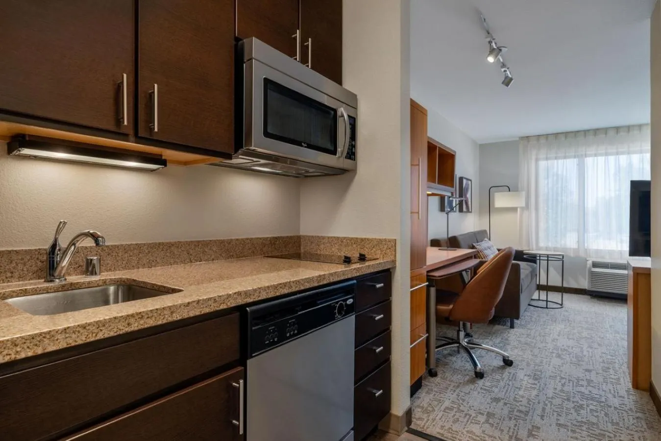 Kitchen or kitchenette in TownePlace Suites by Marriott Albuquerque North