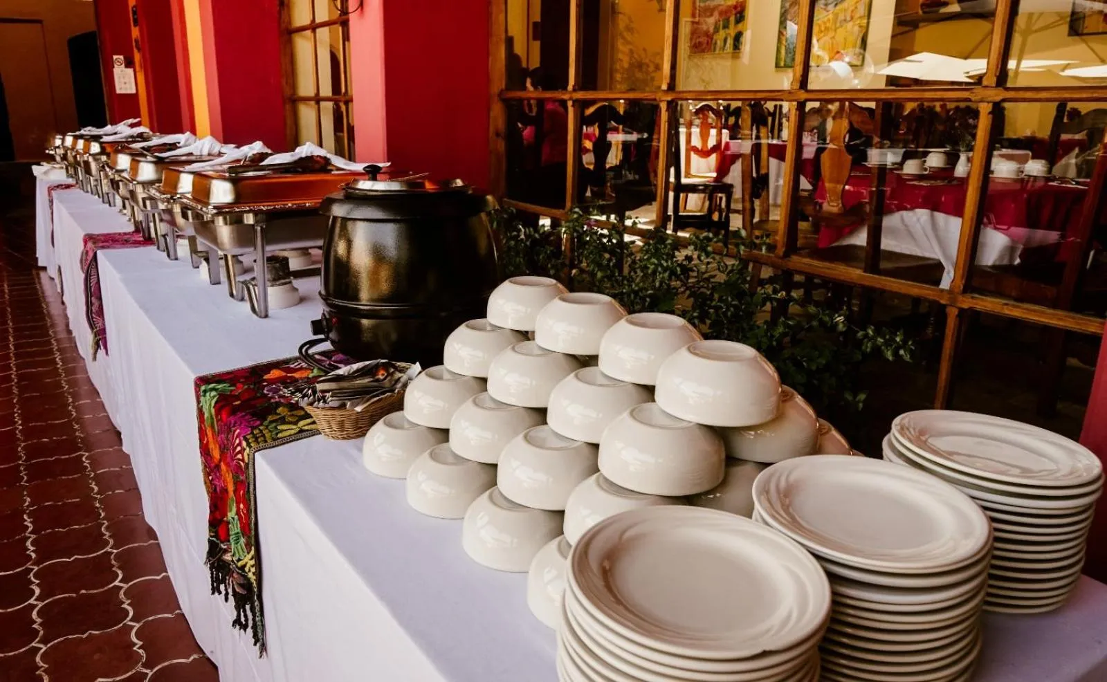 Buffet breakfast in Hotel Diego de Mazariegos