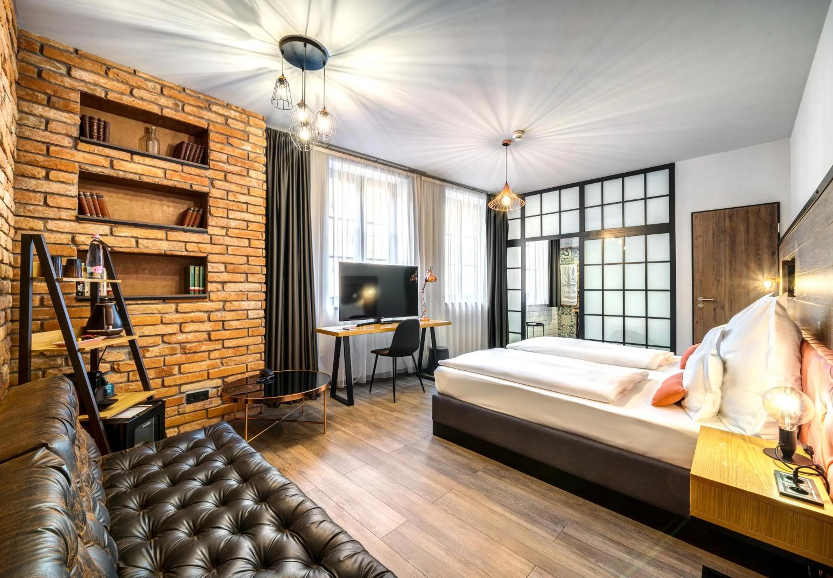 Photo of the whole room, Bed in Hotel Memories OldTown