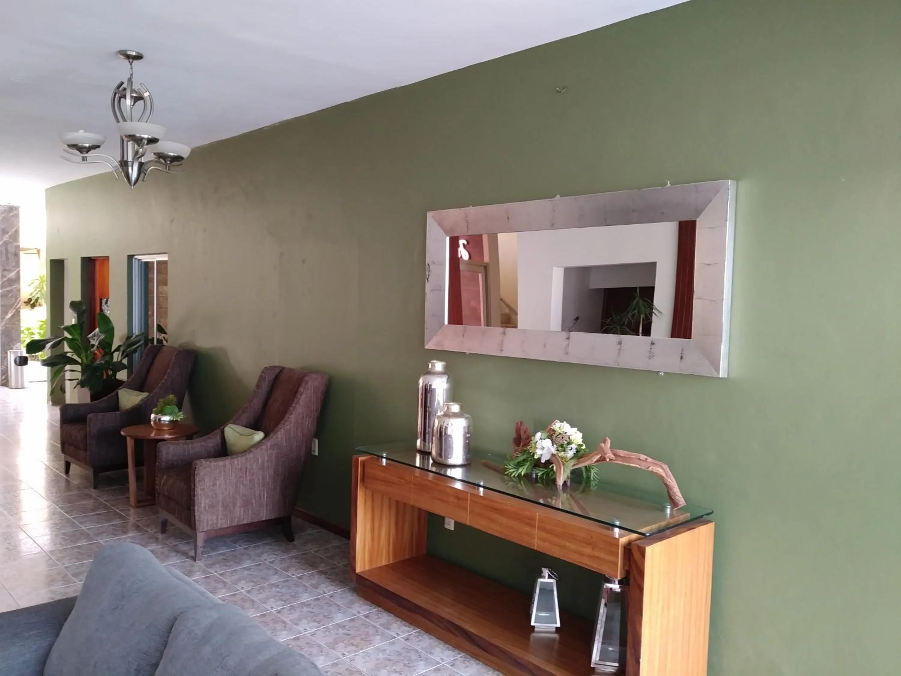 Hotel del Camino Real