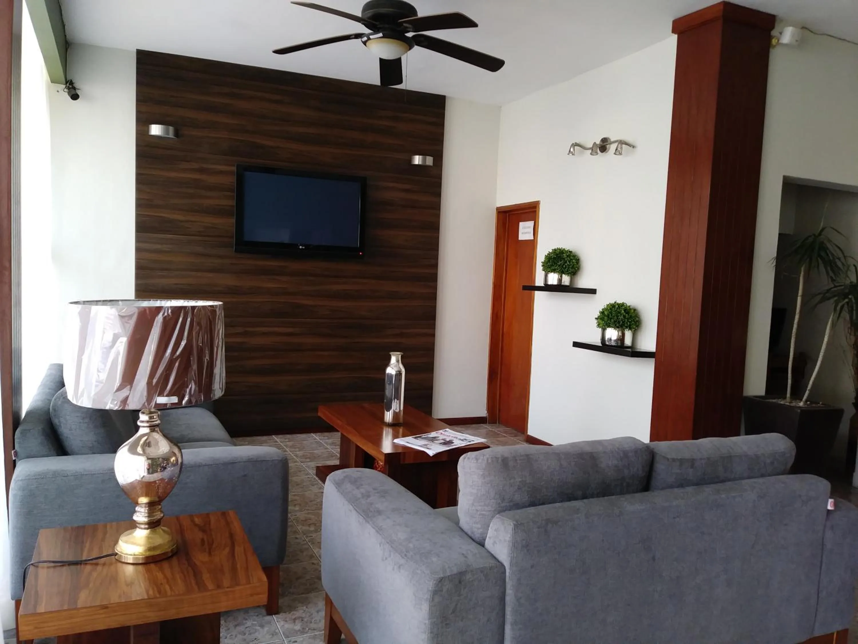 Hotel del Camino Real