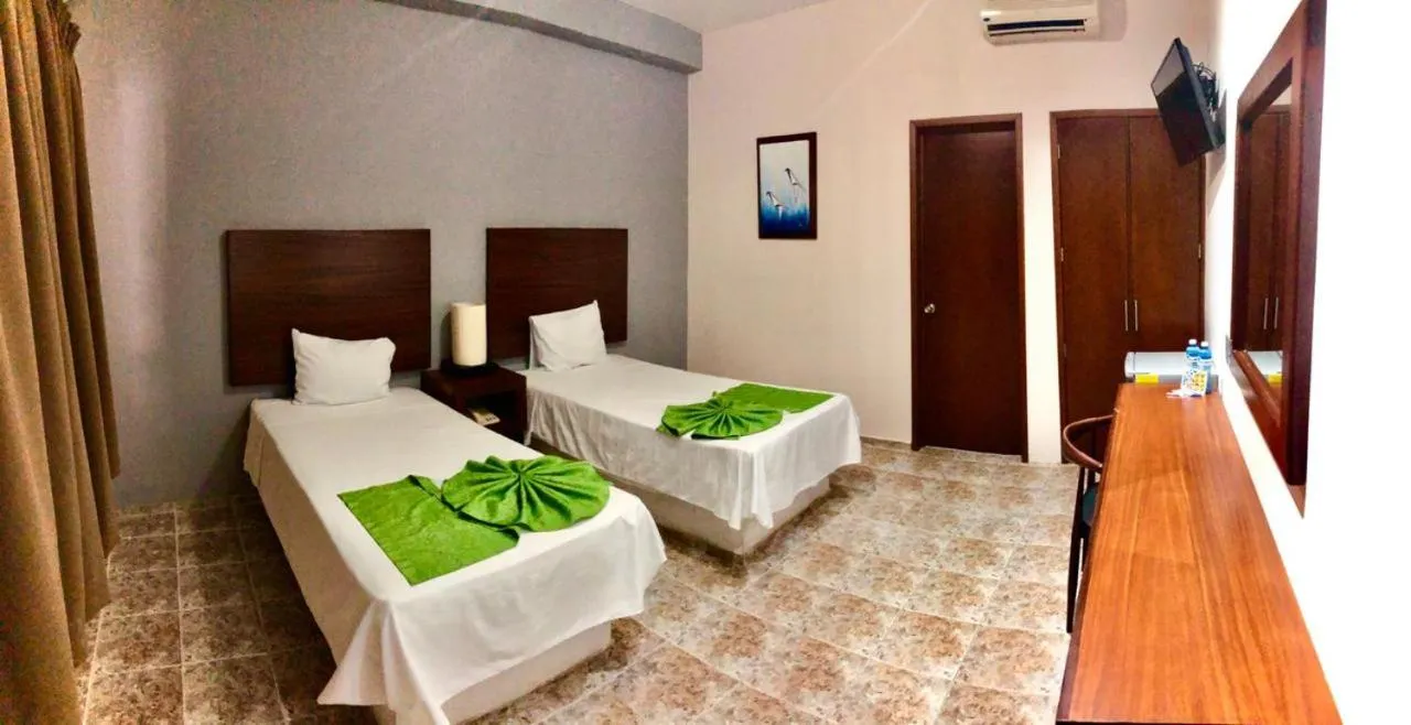 Bed in Hotel del Camino Real