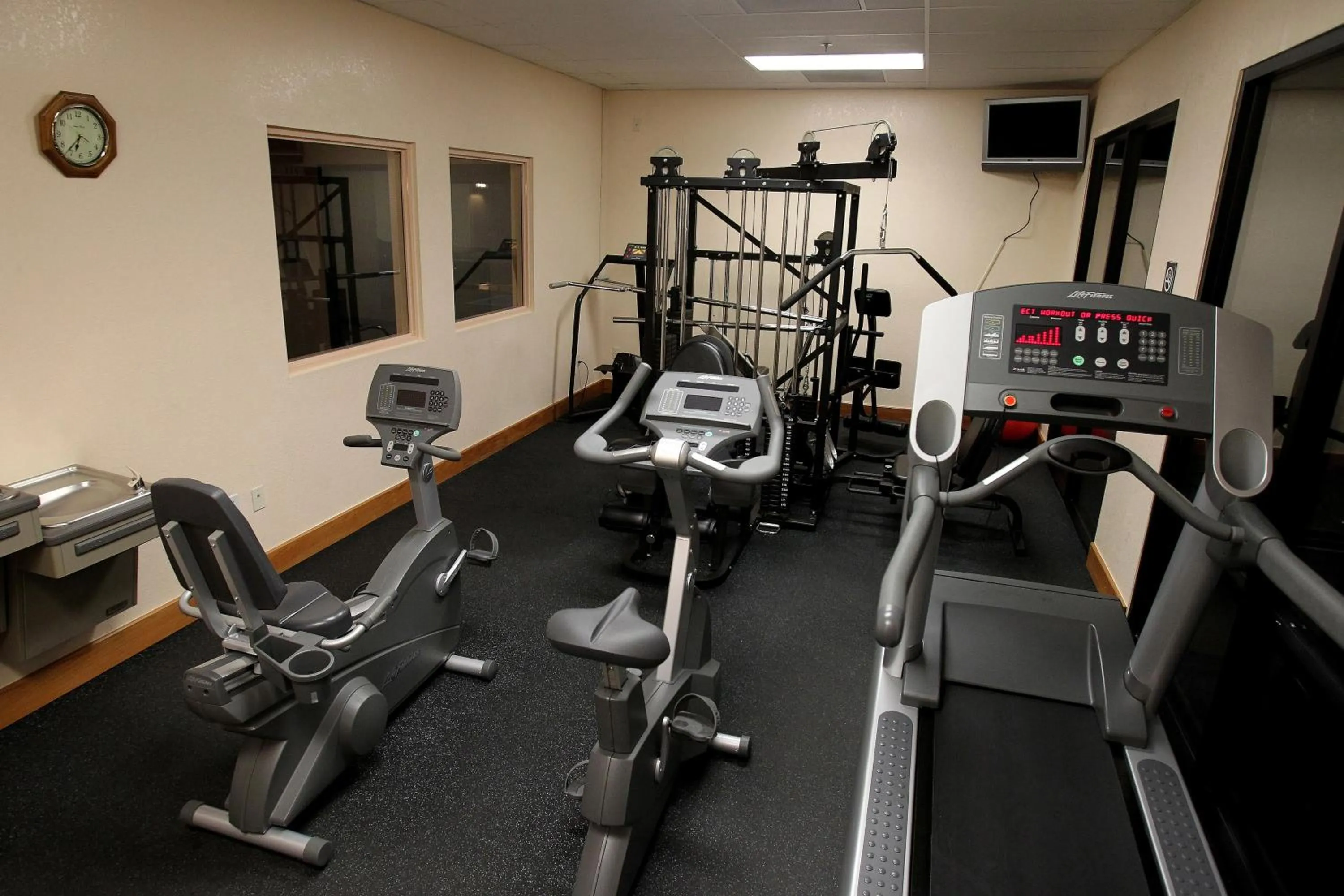 Fitness centre/facilities in Gateway Studio Suites