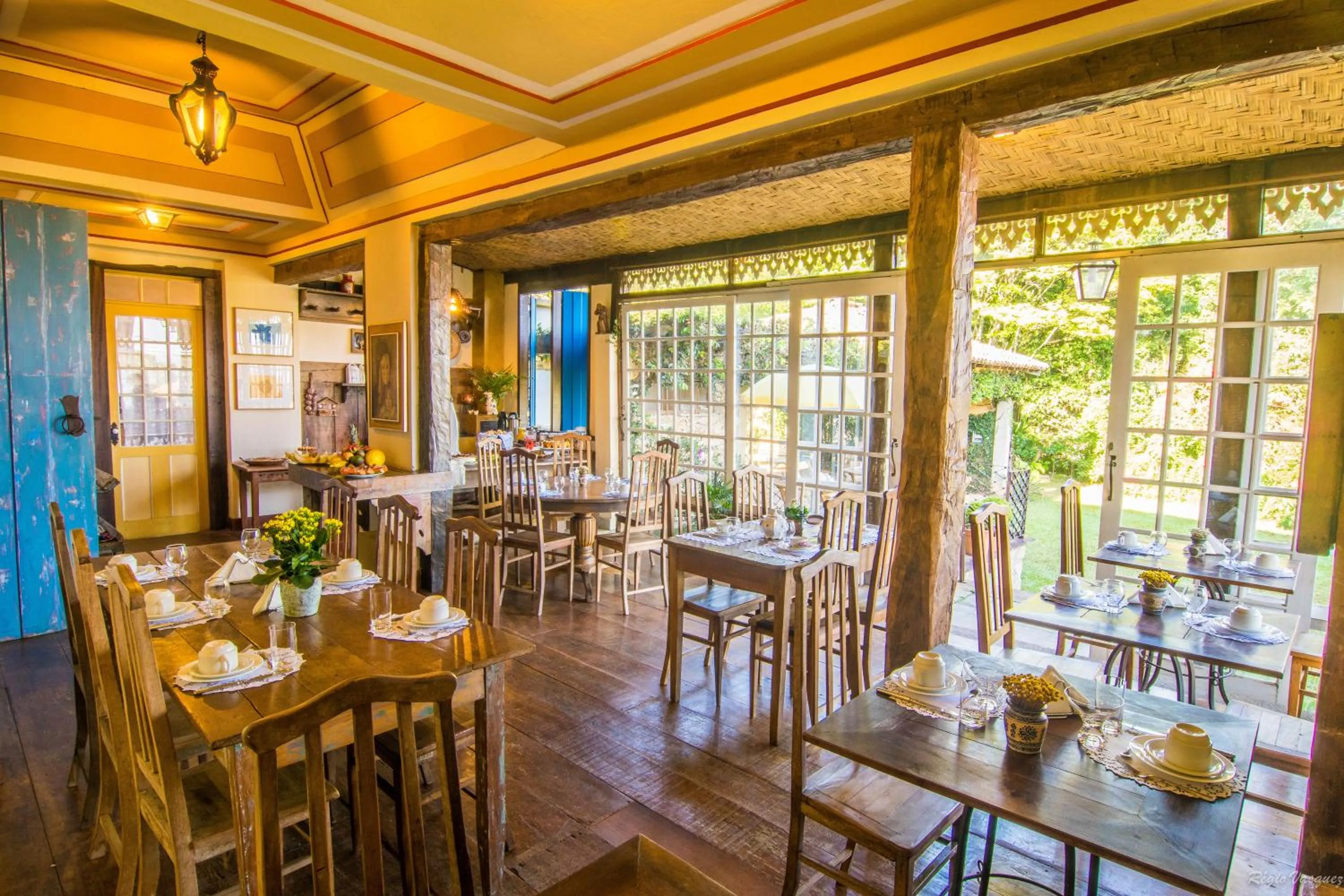 Buffet breakfast in Pousada Paço do Lavradio