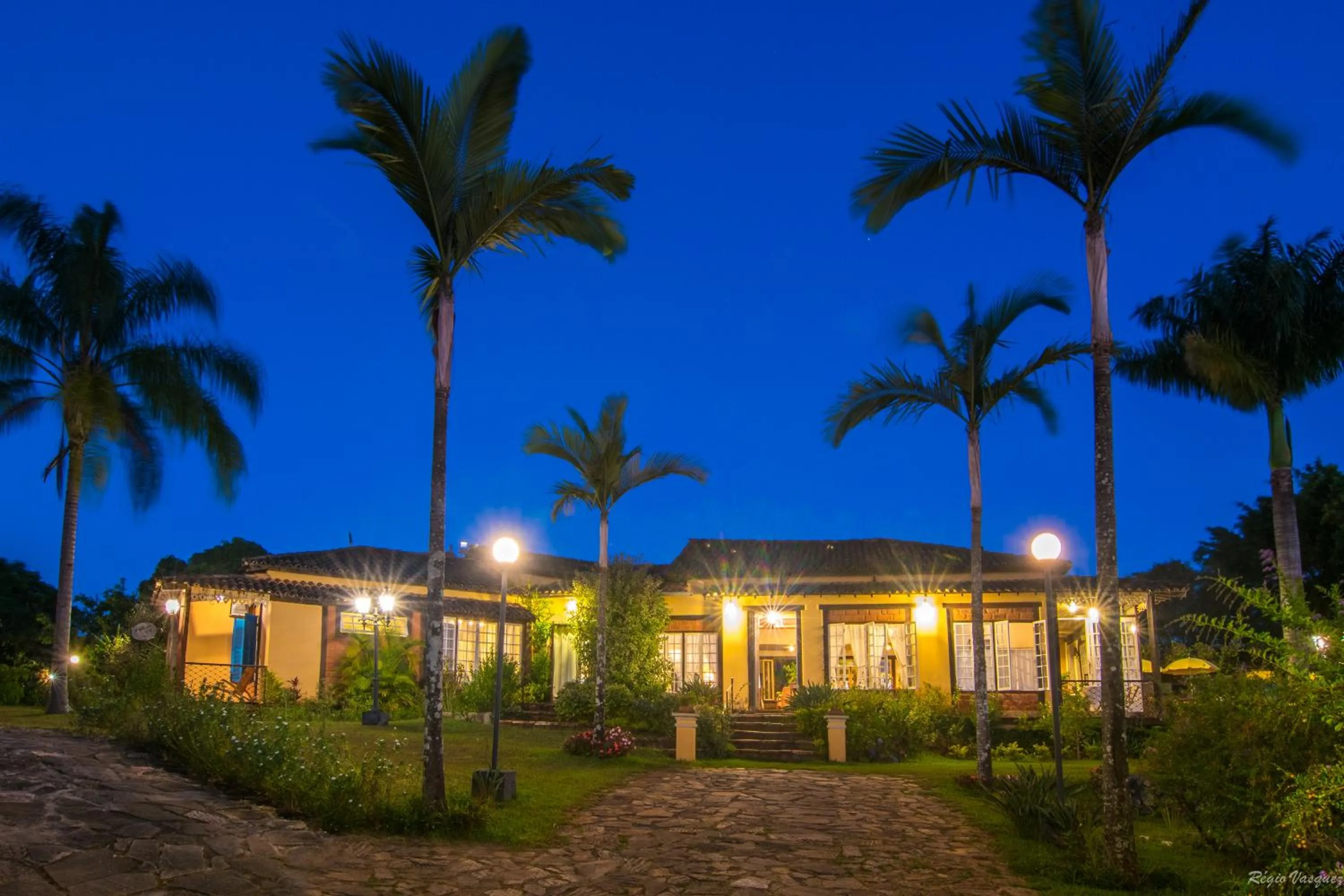 Night in Pousada Paço do Lavradio