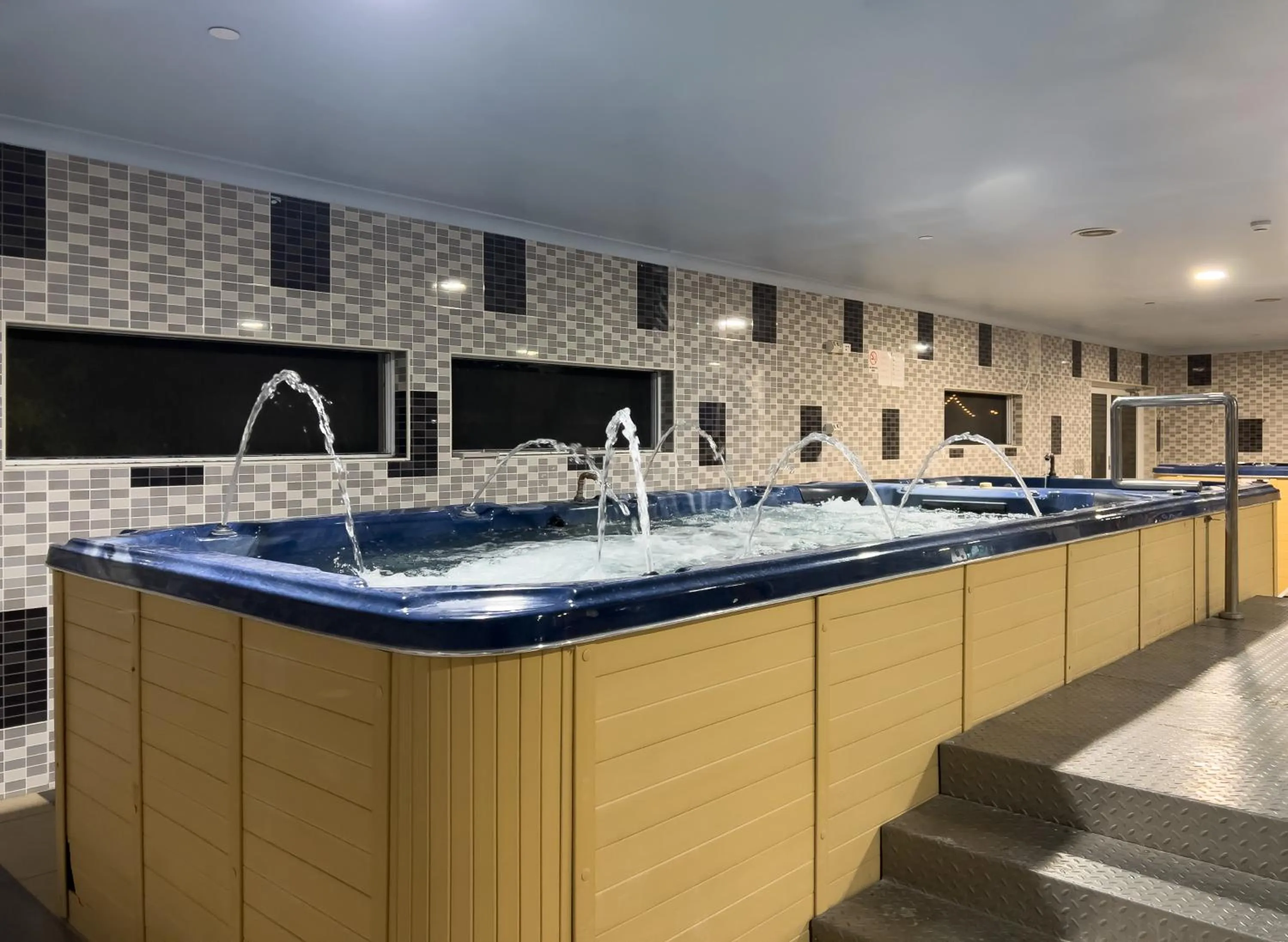 Spring in The Phoenix Artesian Spa Resort and Accommodation