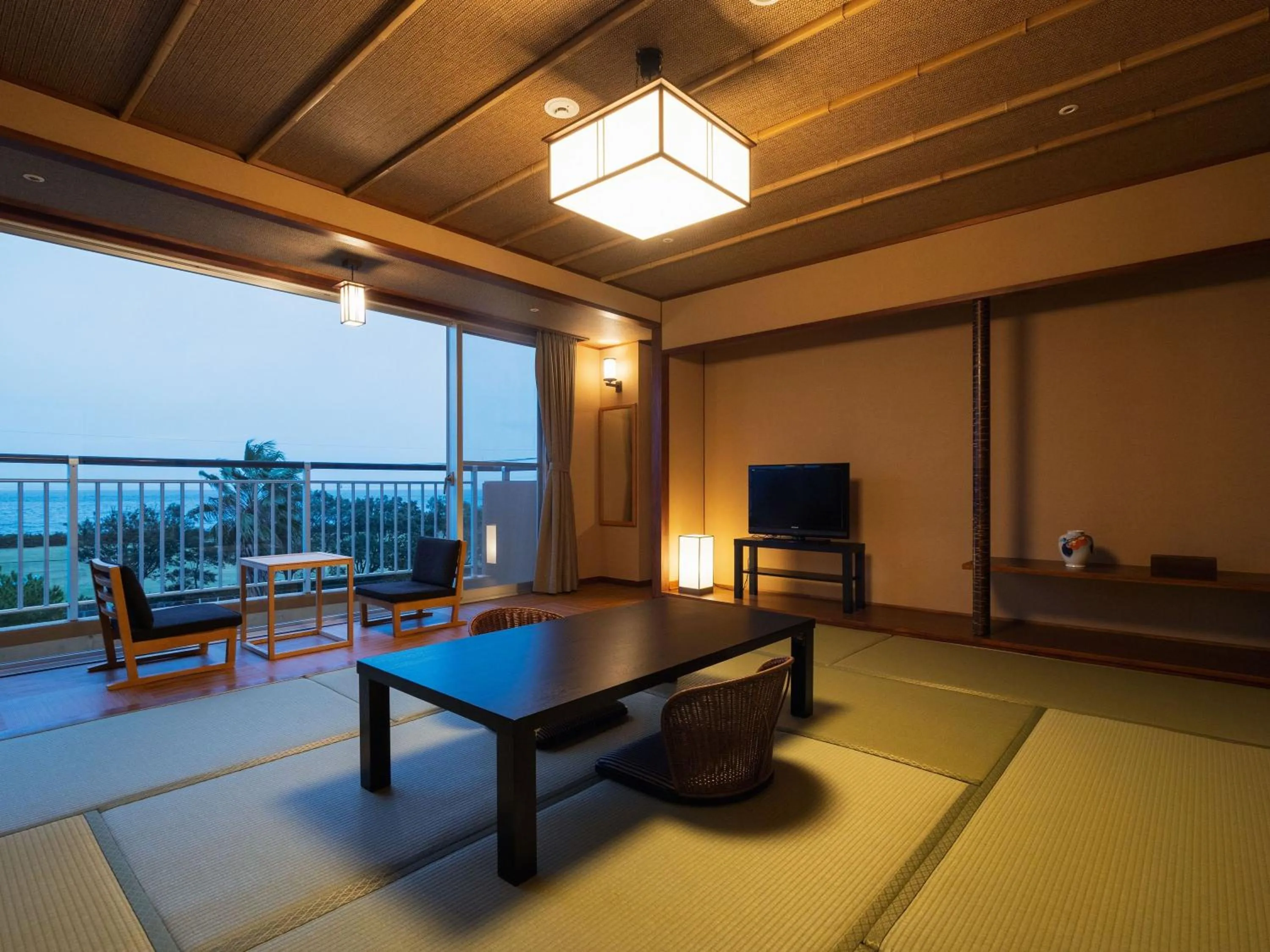 Decorative detail in Koran no Yu Kinkouro