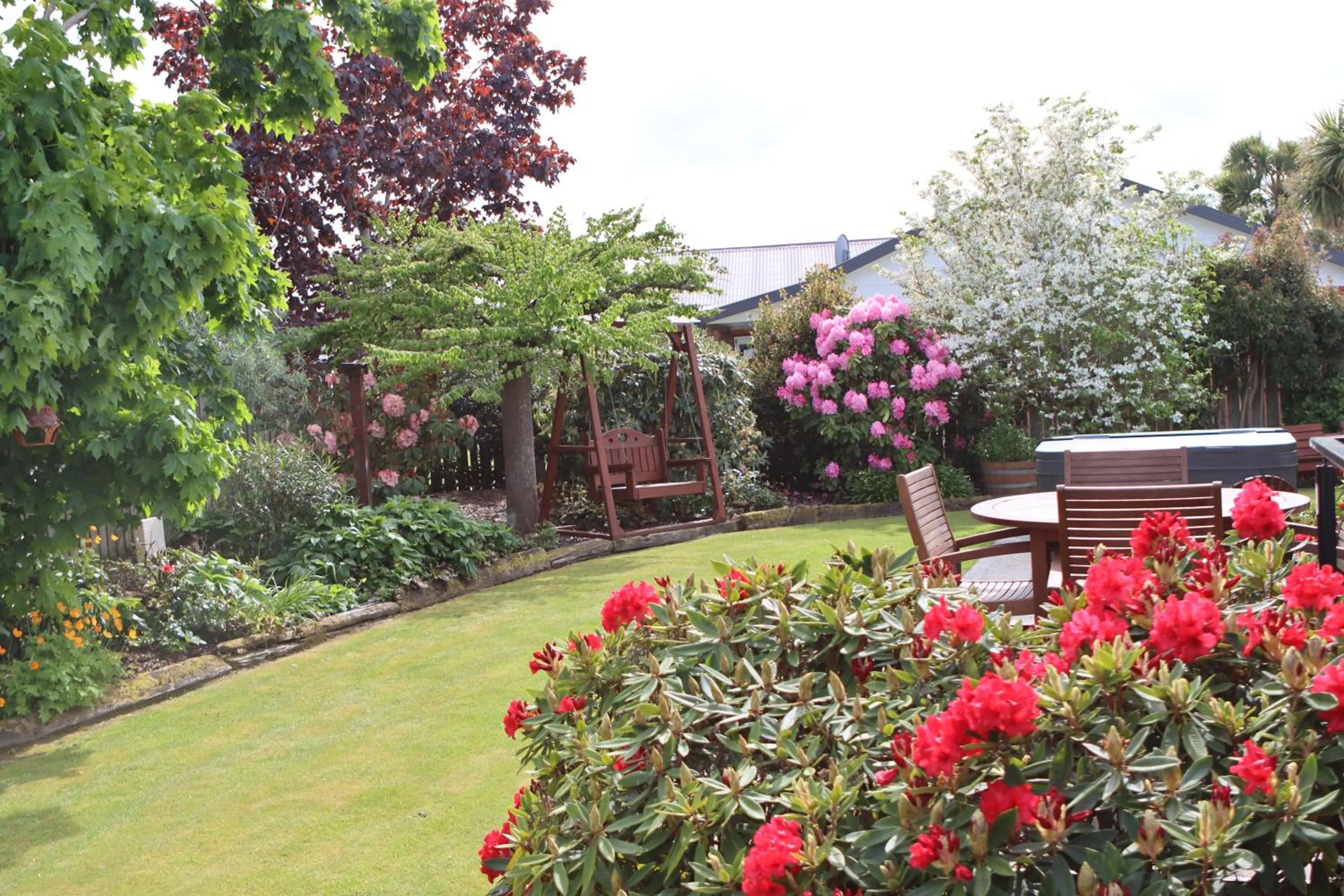 Garden in Blue Ridge Studios and Bed & Breakfast