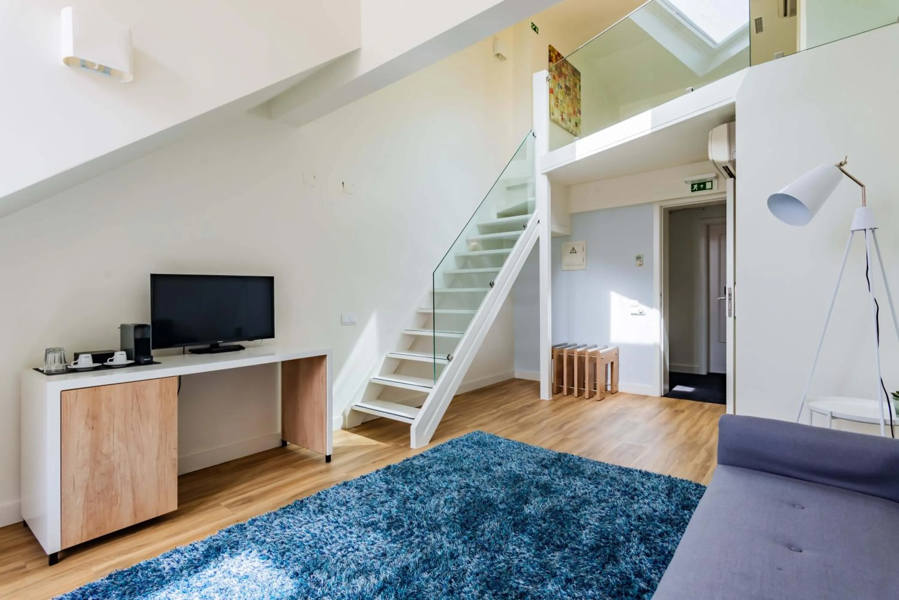 TV and multimedia in Porta da Arrábida Suites