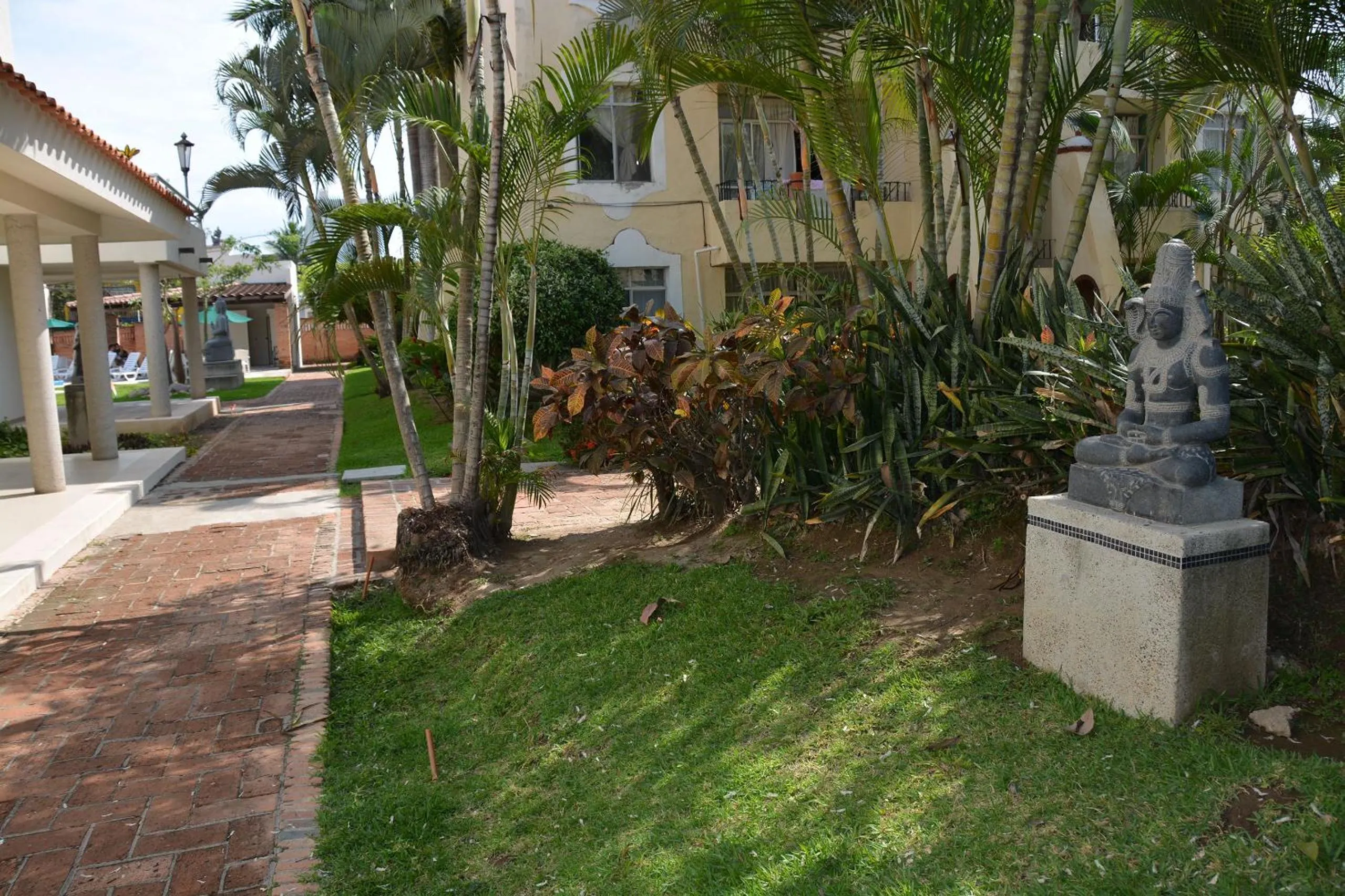 Garden in Zenharmony Suites