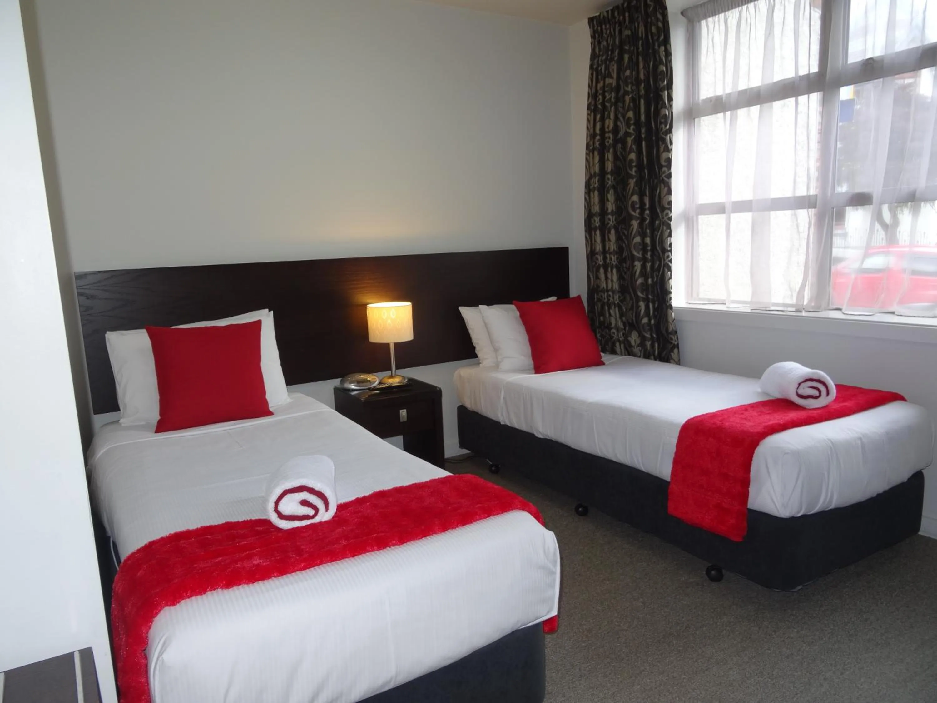 Bedroom, Bed in Dunedin Palms Motel