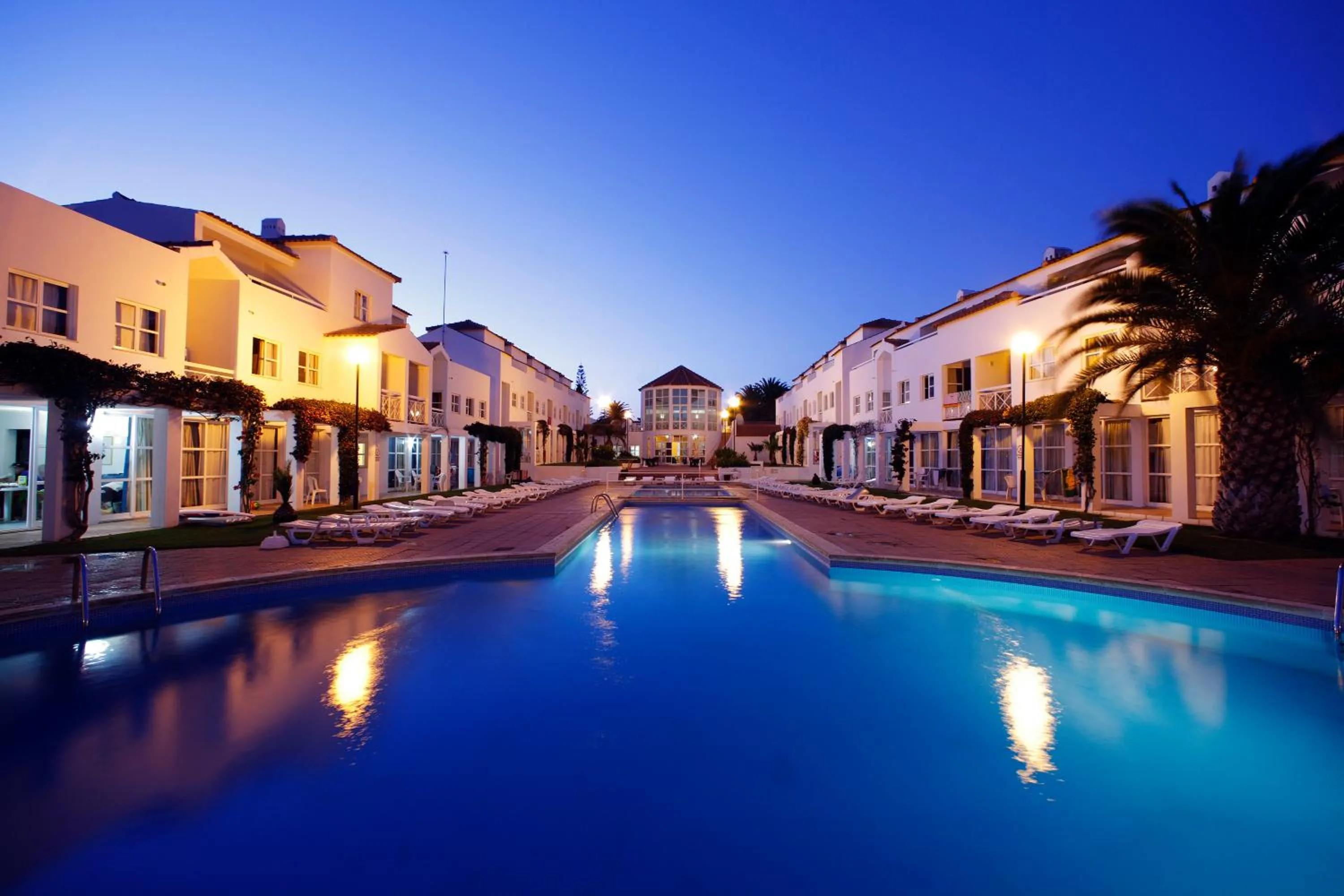 Property building in Club Ouratlantico