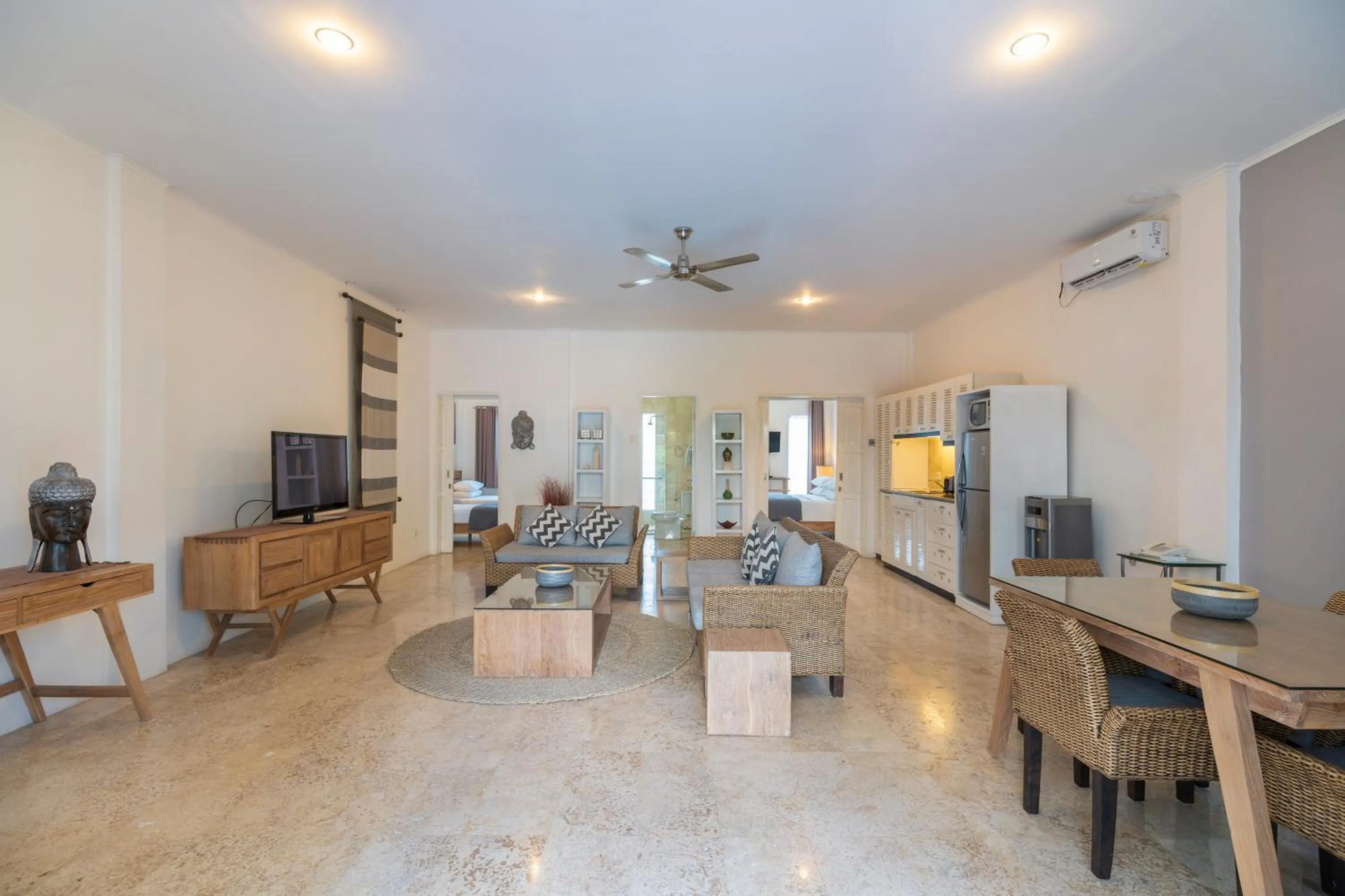 Beach Melati Apartments