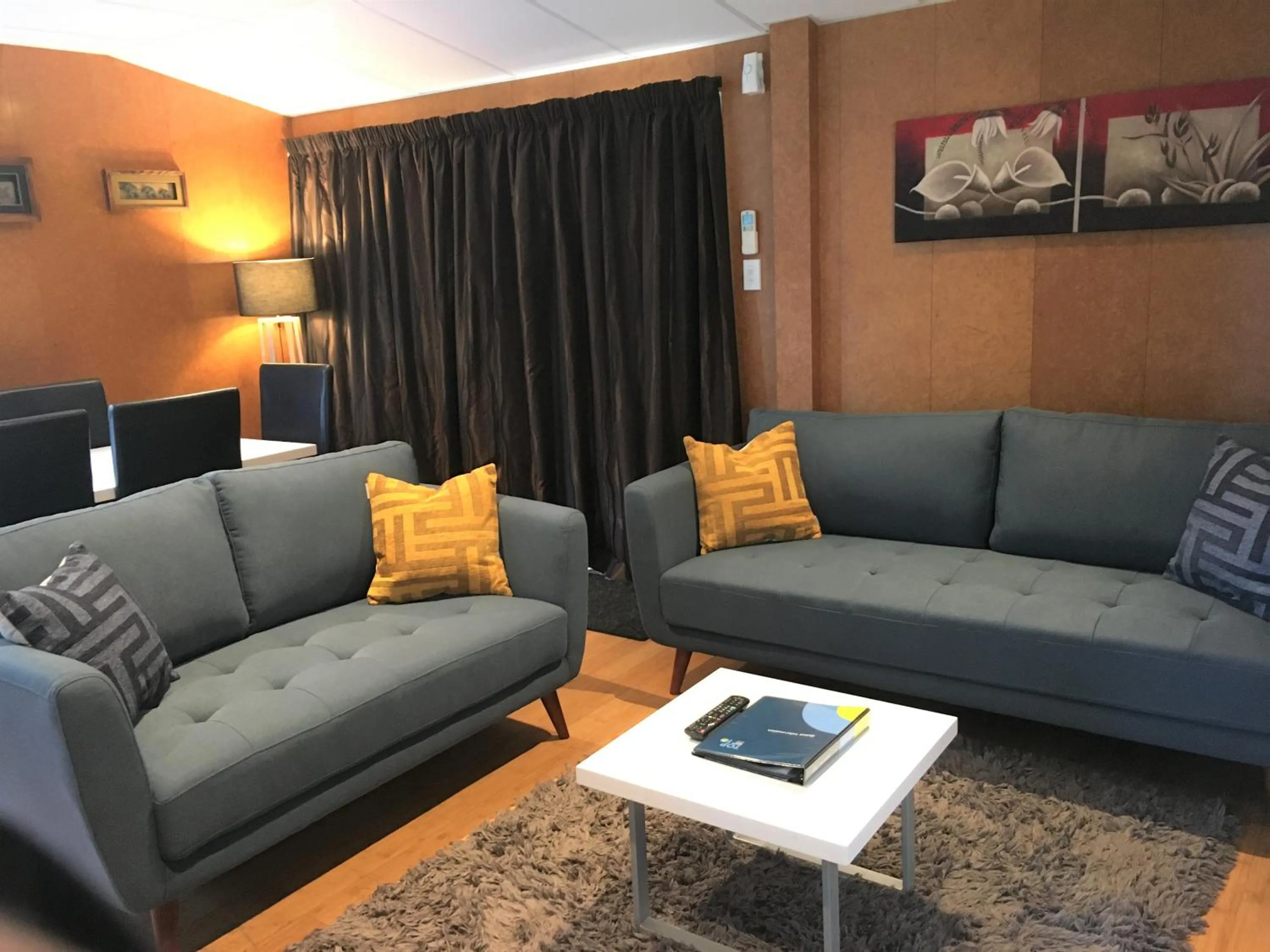 Living room in Whanganui River Top 10 Holiday Park