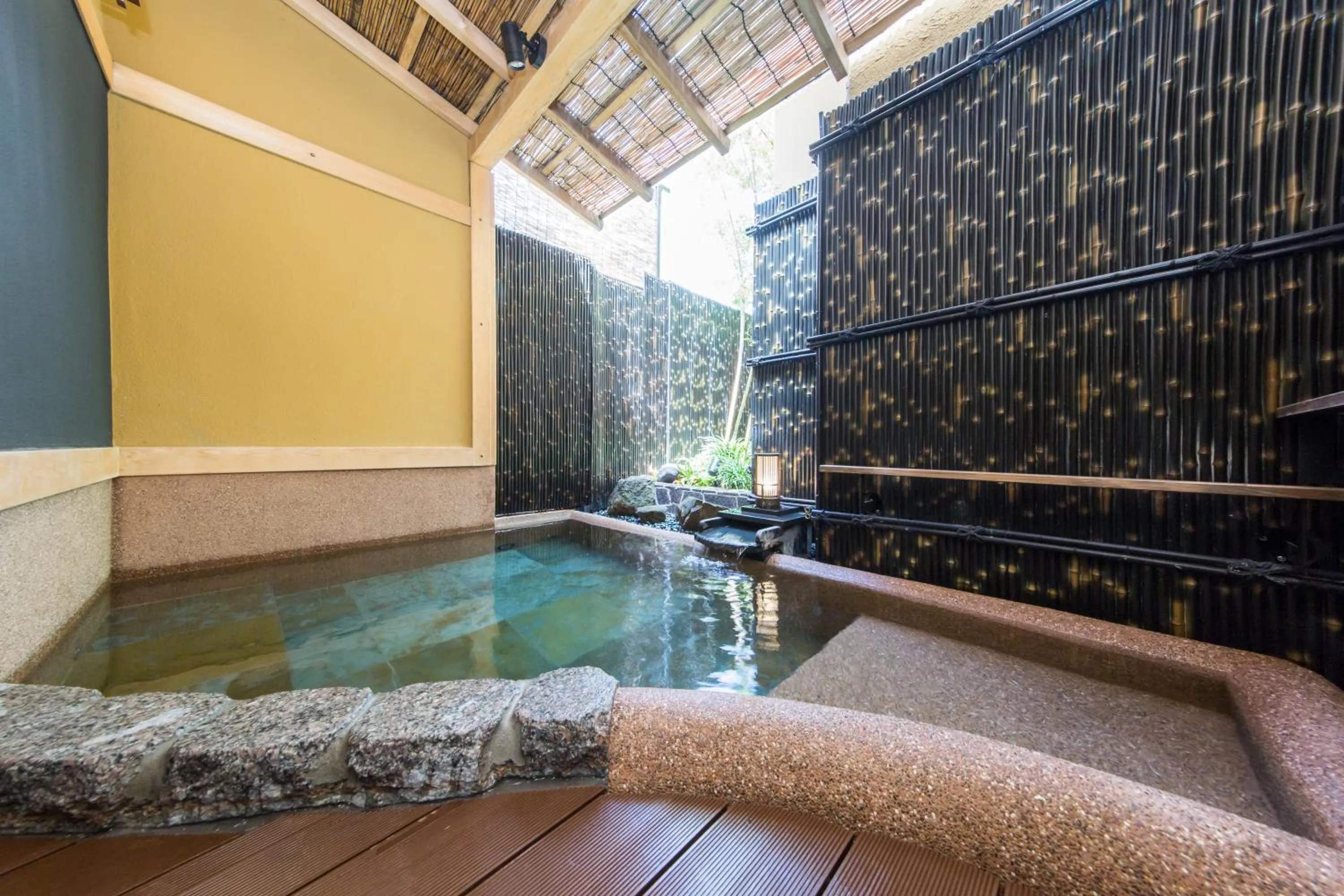 Open Air Bath in Oiwakeya Ryokan