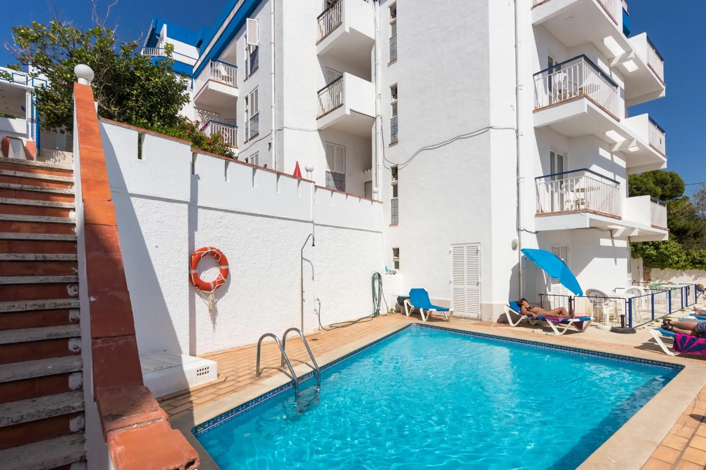 Swimming pool in Hotel Mar A Vista