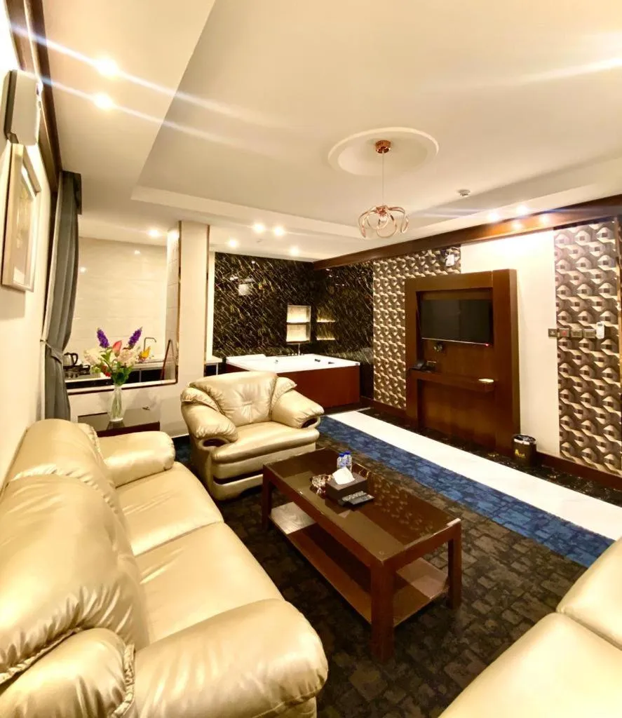 Lounge or bar in Aral Hotel Apartments