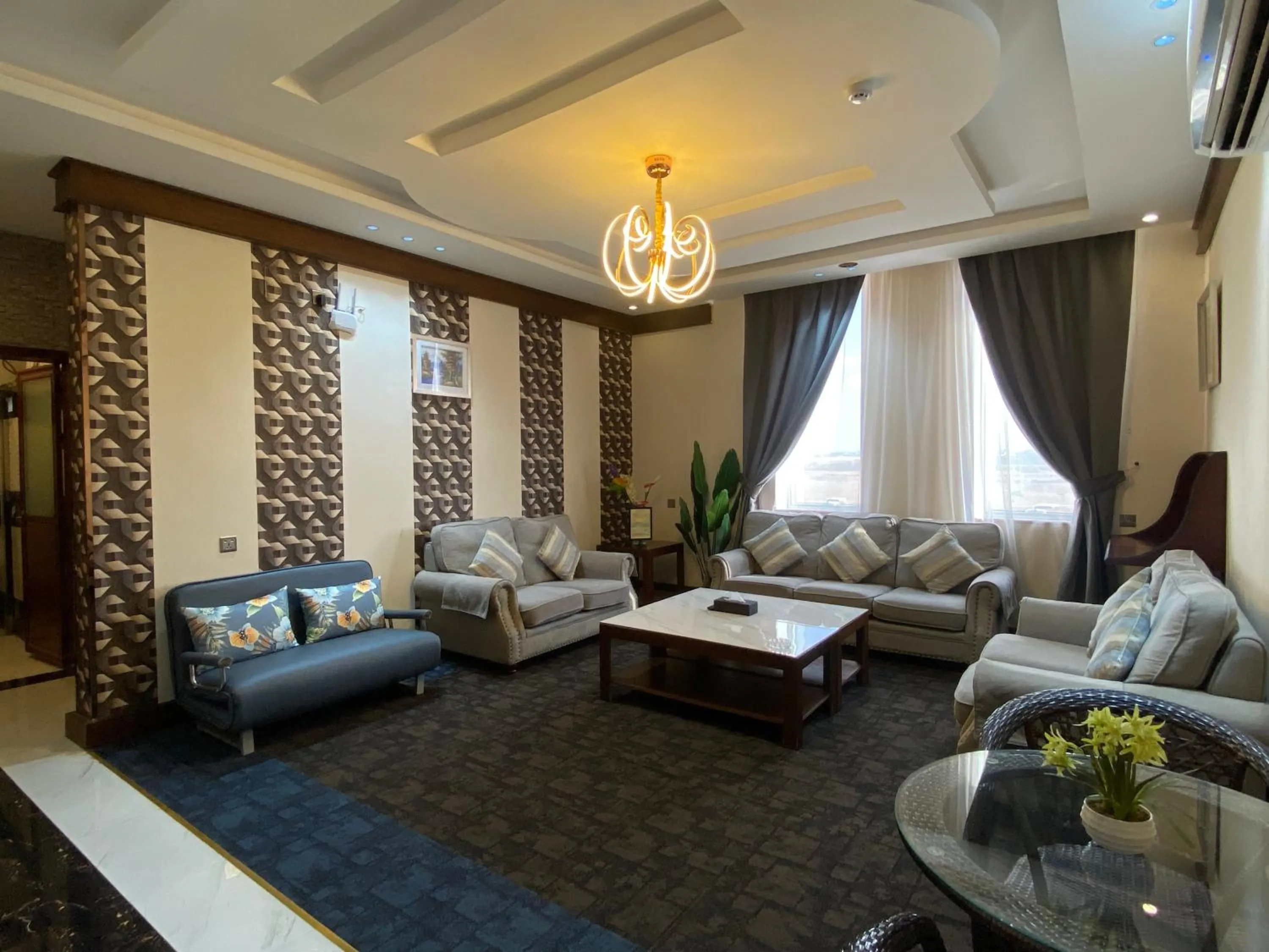 Aral Hotel Apartments