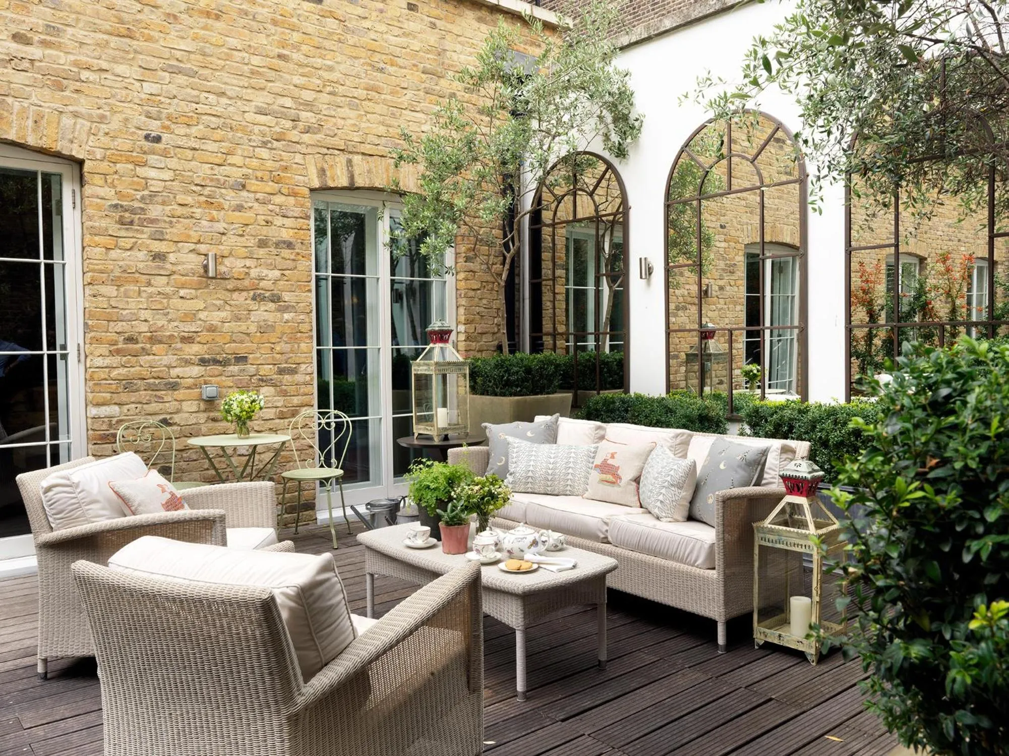 Balcony/Terrace in Haymarket Hotel, Firmdale Hotels