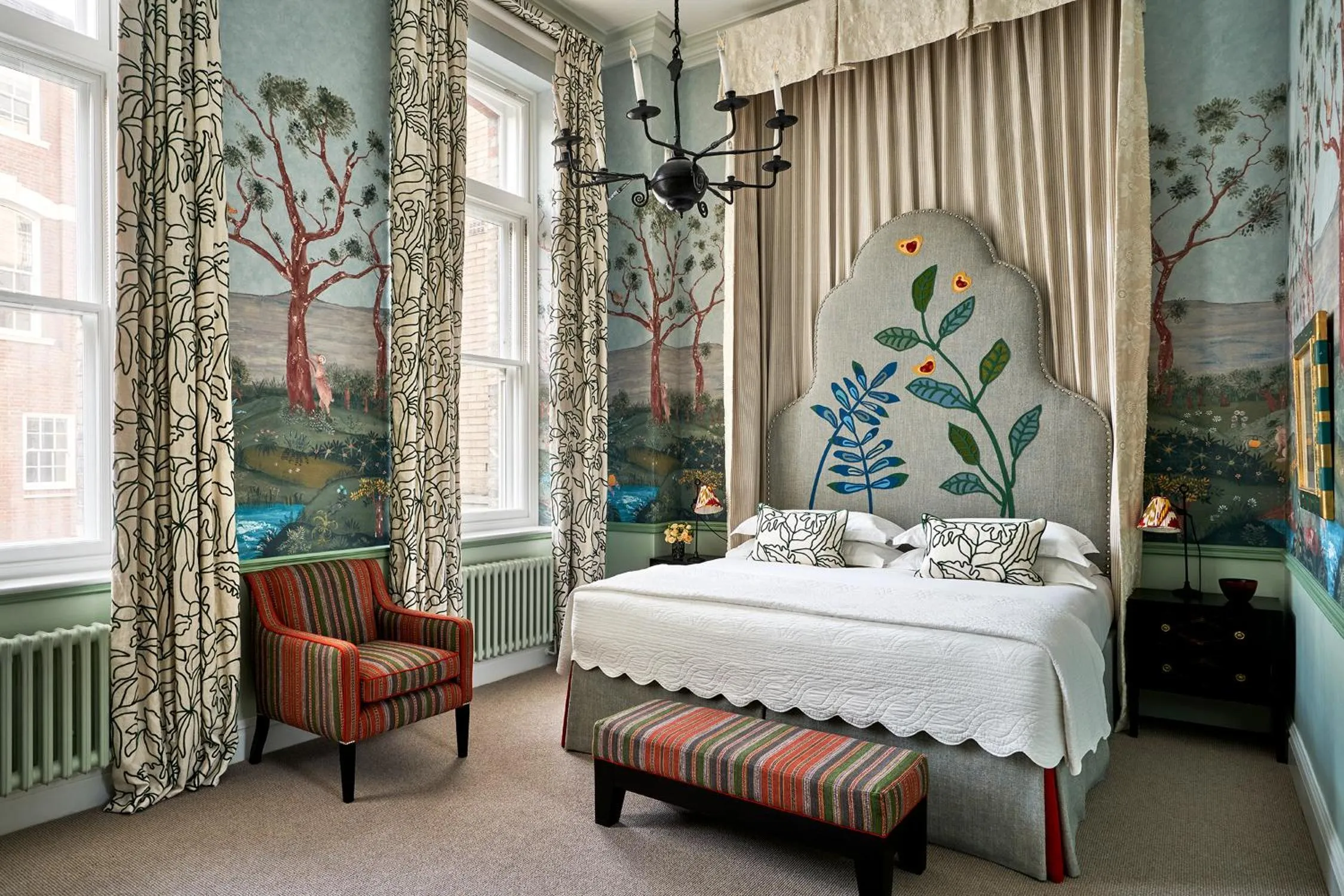 Bedroom, Bed in Charlotte Street Hotel, Firmdale Hotels