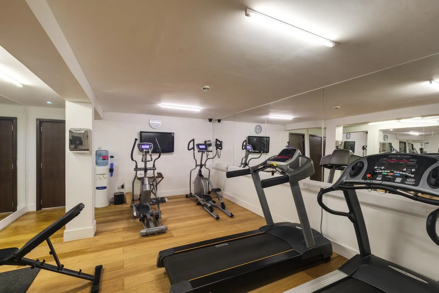 Fitness centre/facilities in Park Grand Heathrow