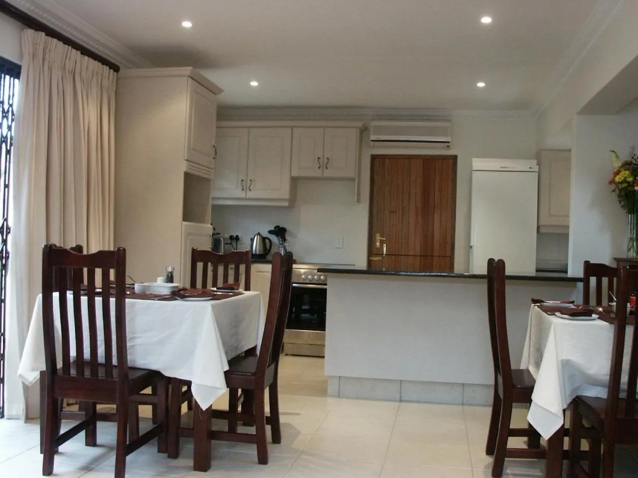 Restaurant/places to eat in Tesorino Bed and Breakfast