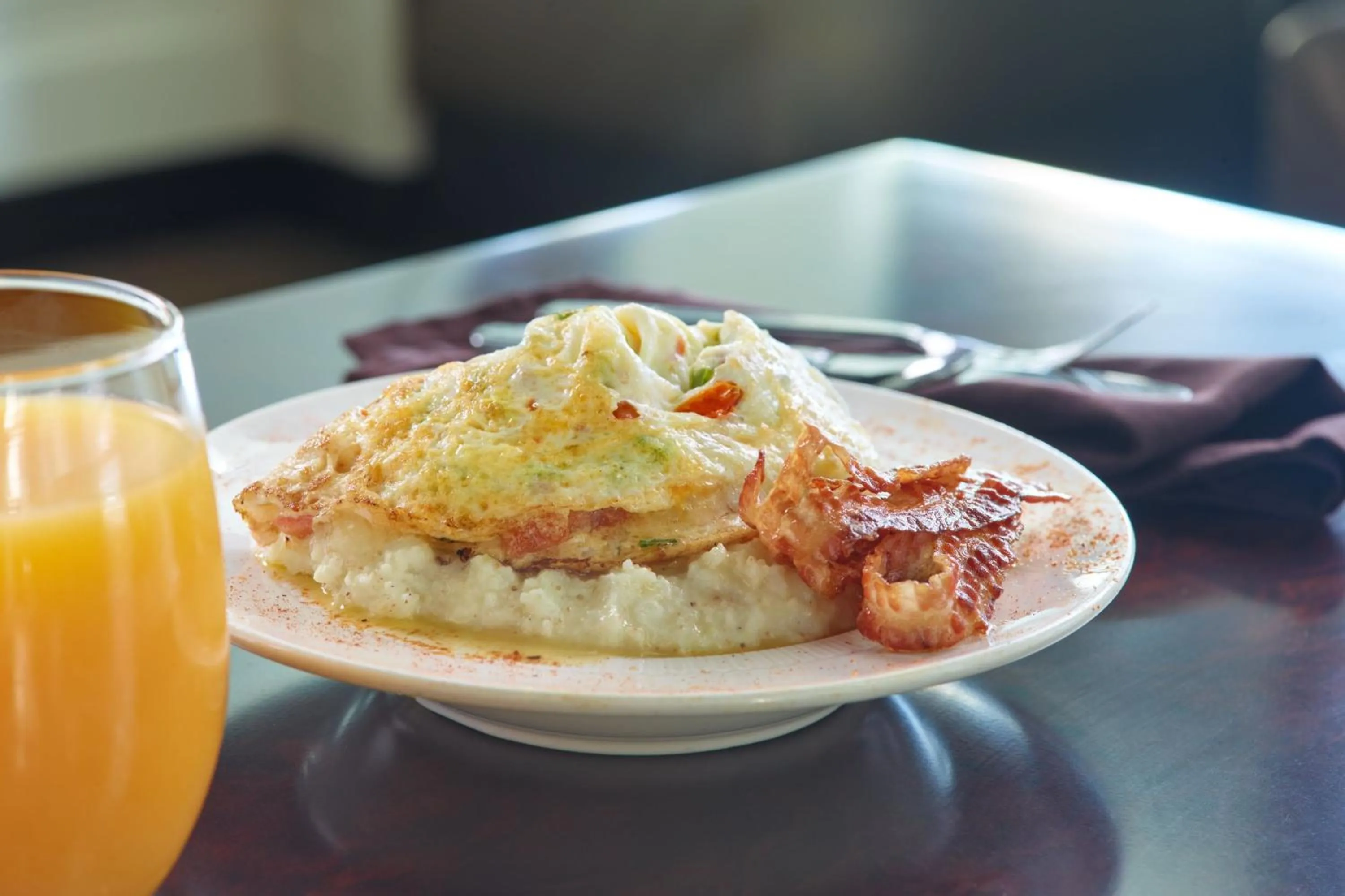 Restaurant/places to eat in The Westin Memphis Beale Street