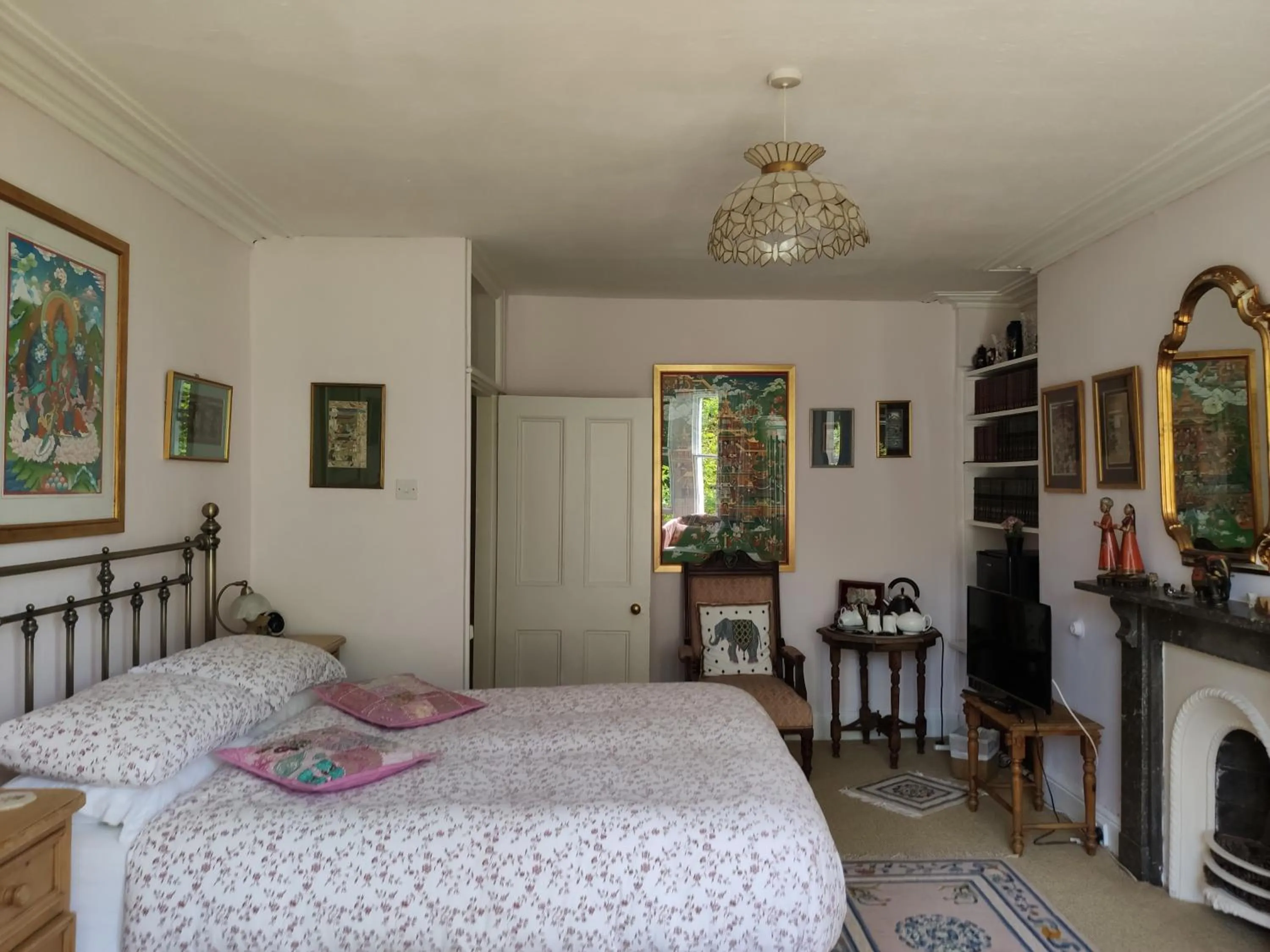 Bed in Cascades Gardens