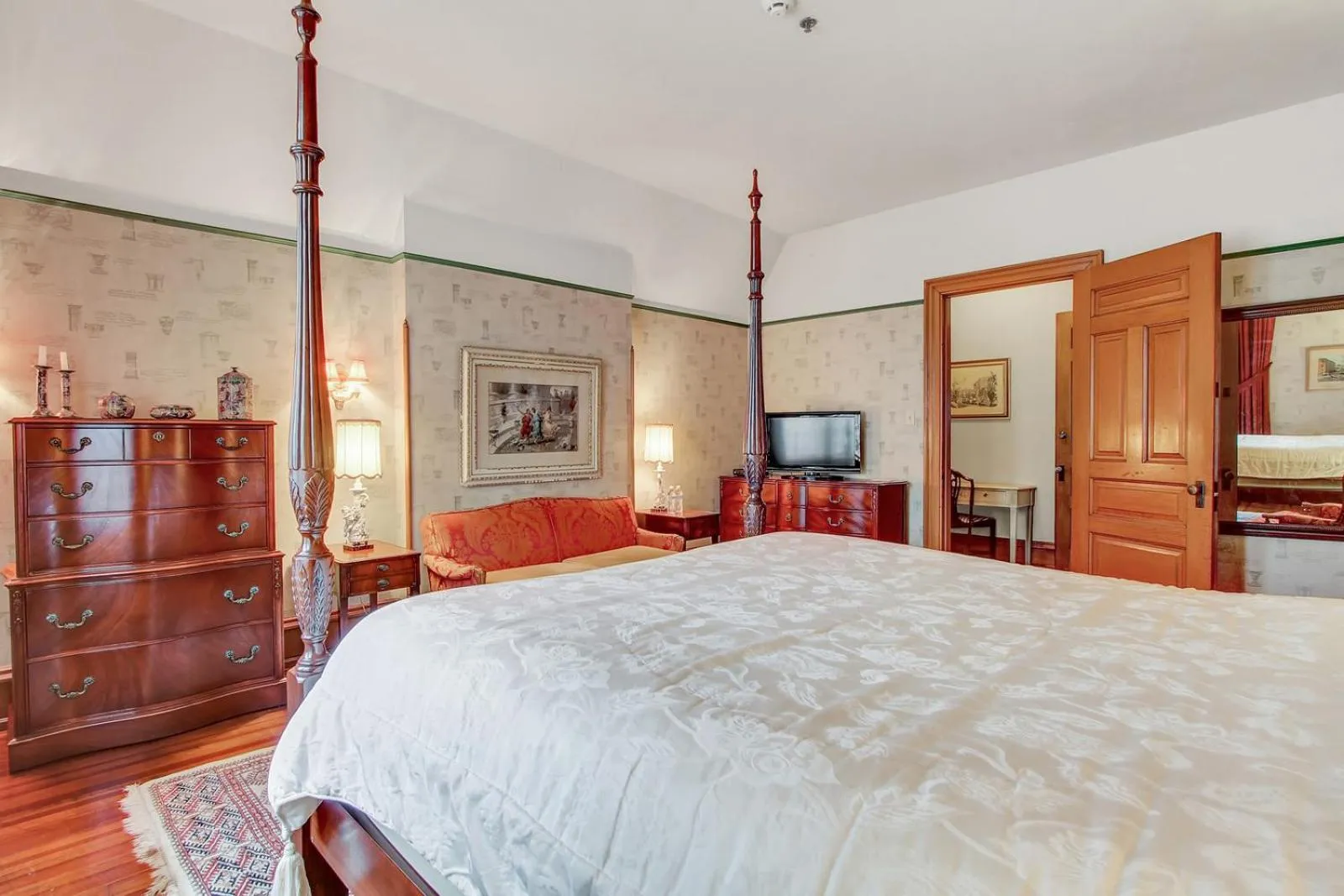 The Gables at Stirling Guest Hotel