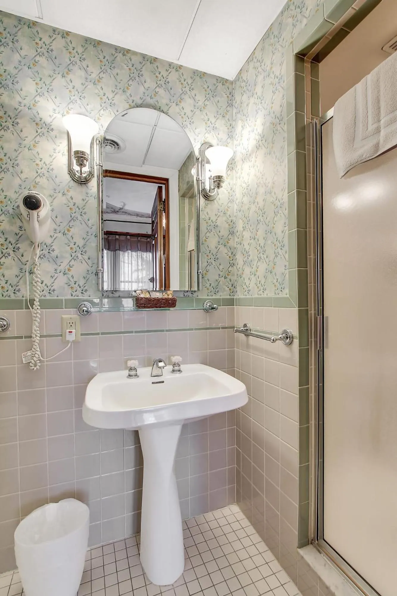 The Gables at Stirling Guest Hotel