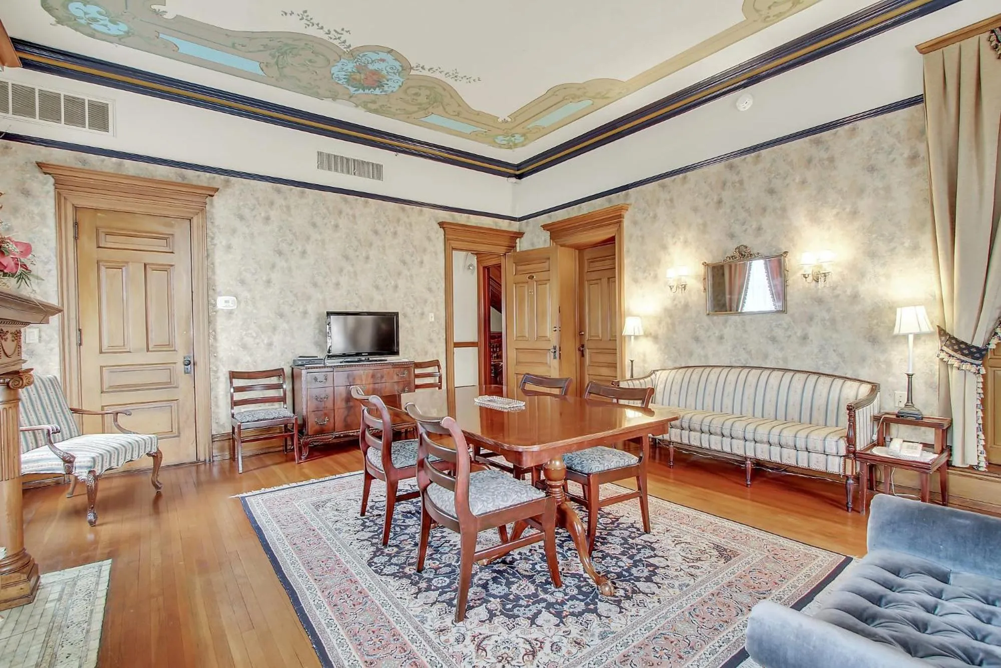 The Gables at Stirling Guest Hotel