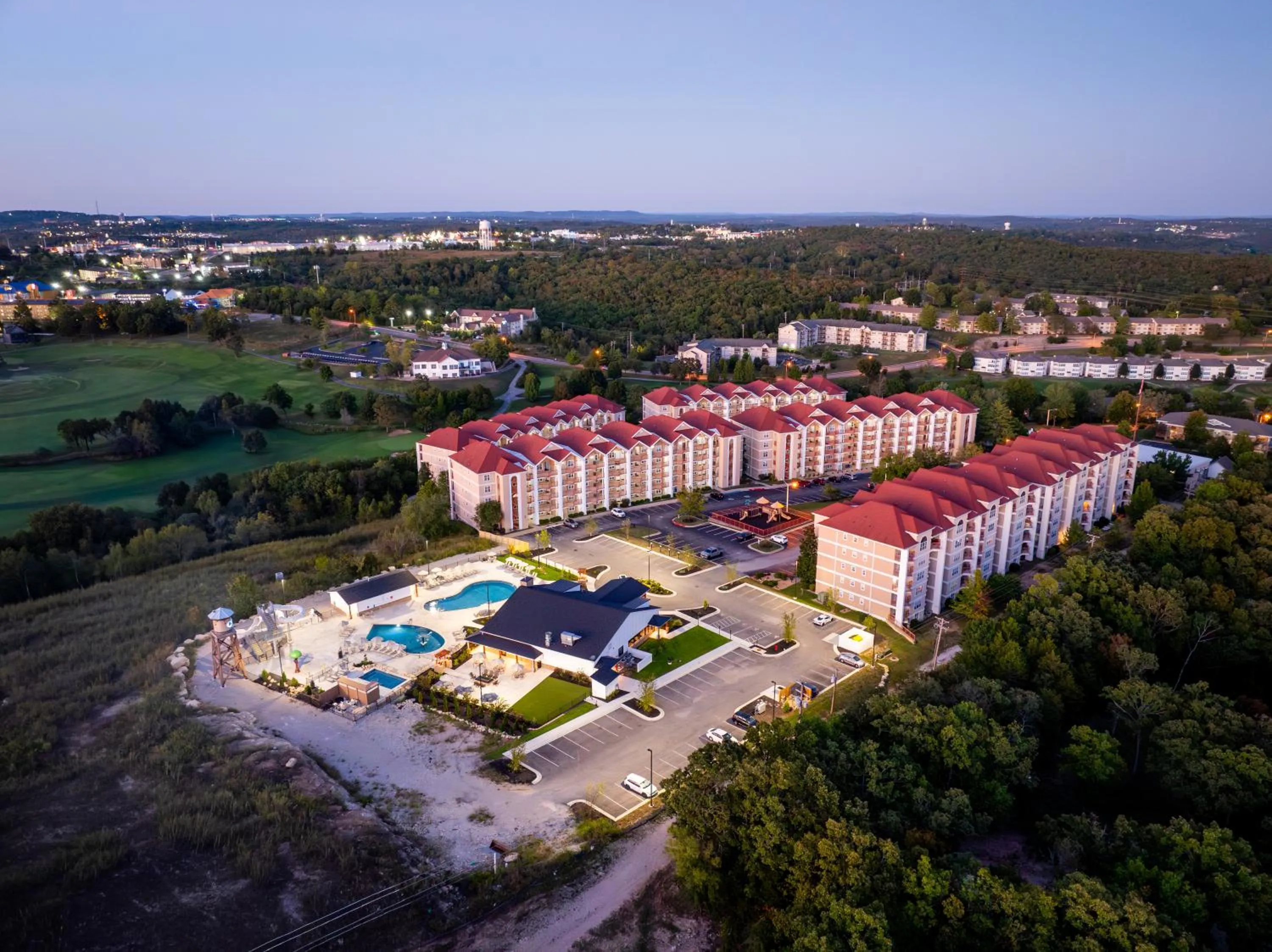 Property building in Grand Crowne Resort